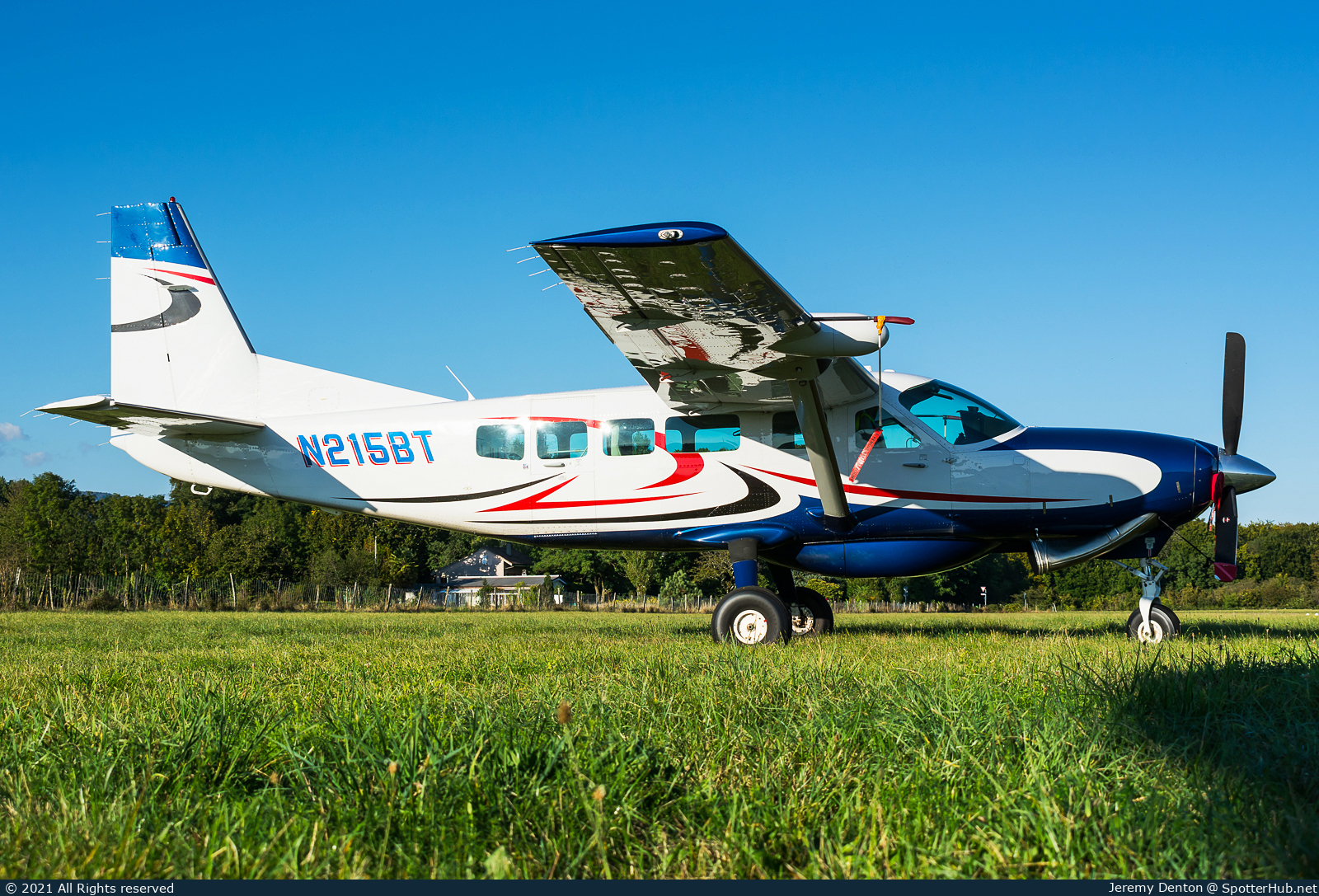 Photo of N215BT - Cessna 208 Caravan operated by Private