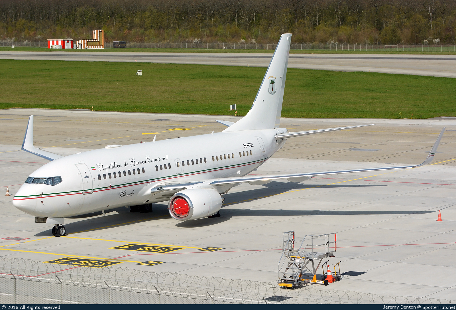 Photo of 3C-EGE - Boeing 737-7FB(BBJ) operated by Government of Equatorial Guinea