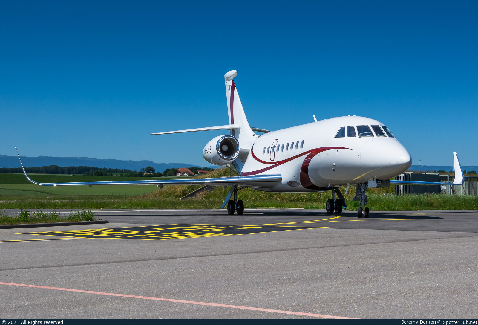 Photo of 9H-JSB - Dassault Falcon 2000LXS operated by TAG Aviation Malta