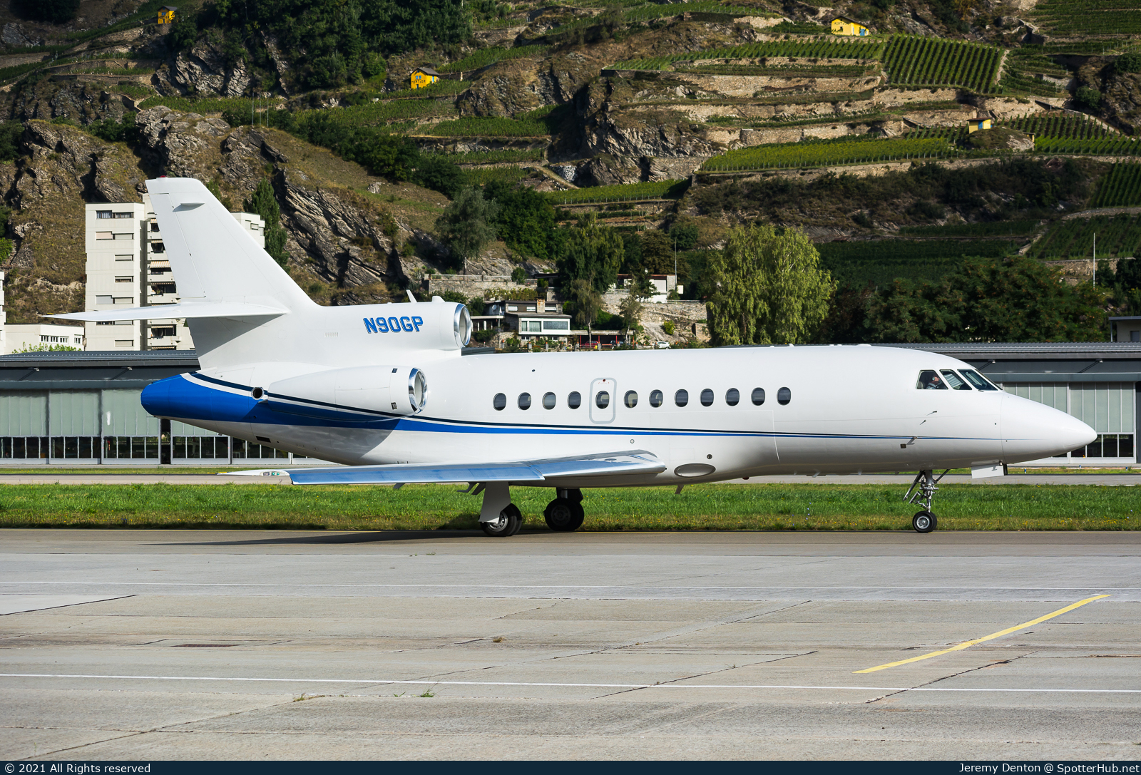 Photo of N90GP - Dassault Falcon 900 operated by Private