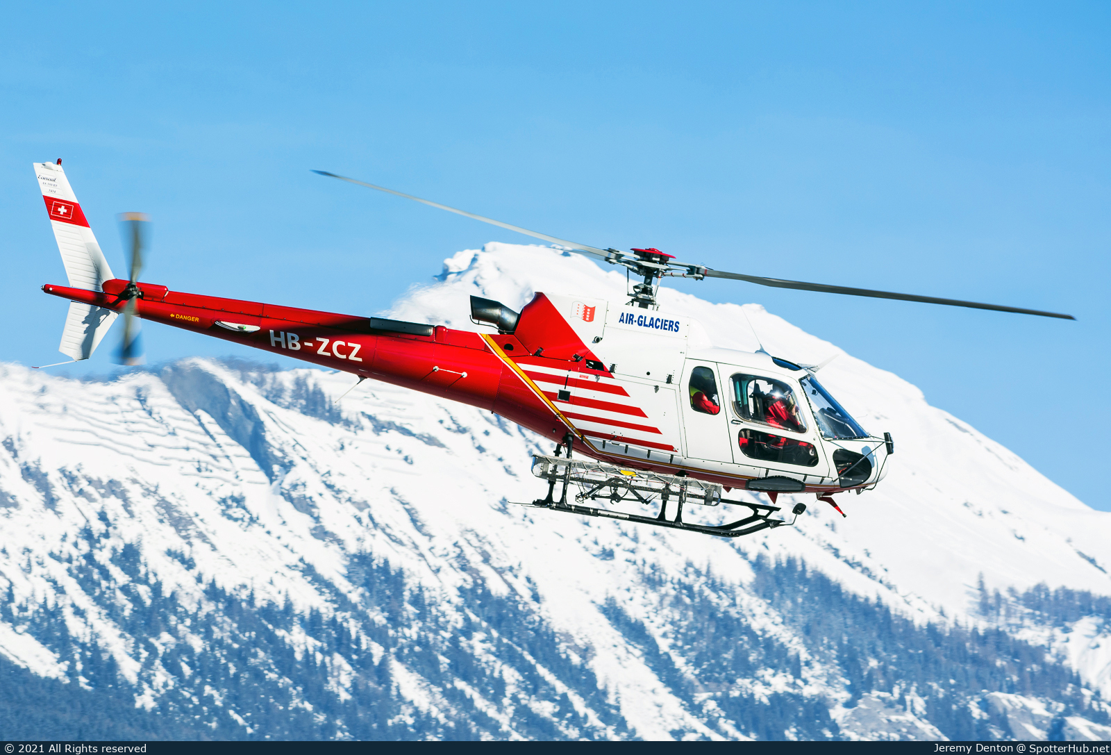 Photo of HB-ZCZ - Aérospatiale AS350B3 Écureuil operated by Air Glaciers