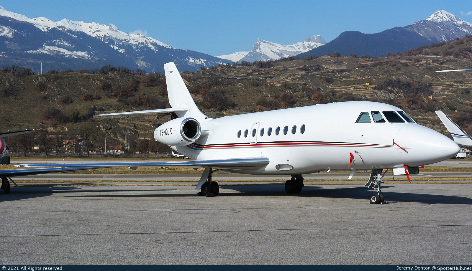 Photo of CS-DLK - Dassault Falcon 2000EX operated by NetJets Europe