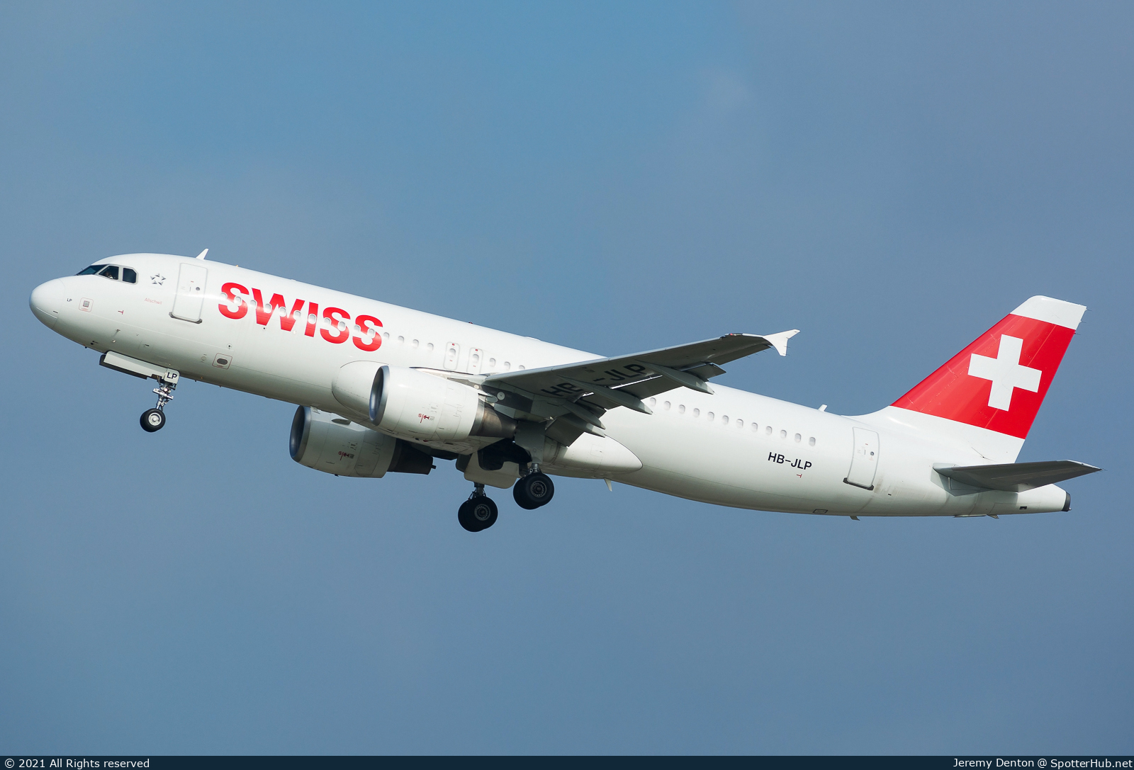 Photo of HB-JLP - Airbus A320-214 operated by Swiss International Air Lines