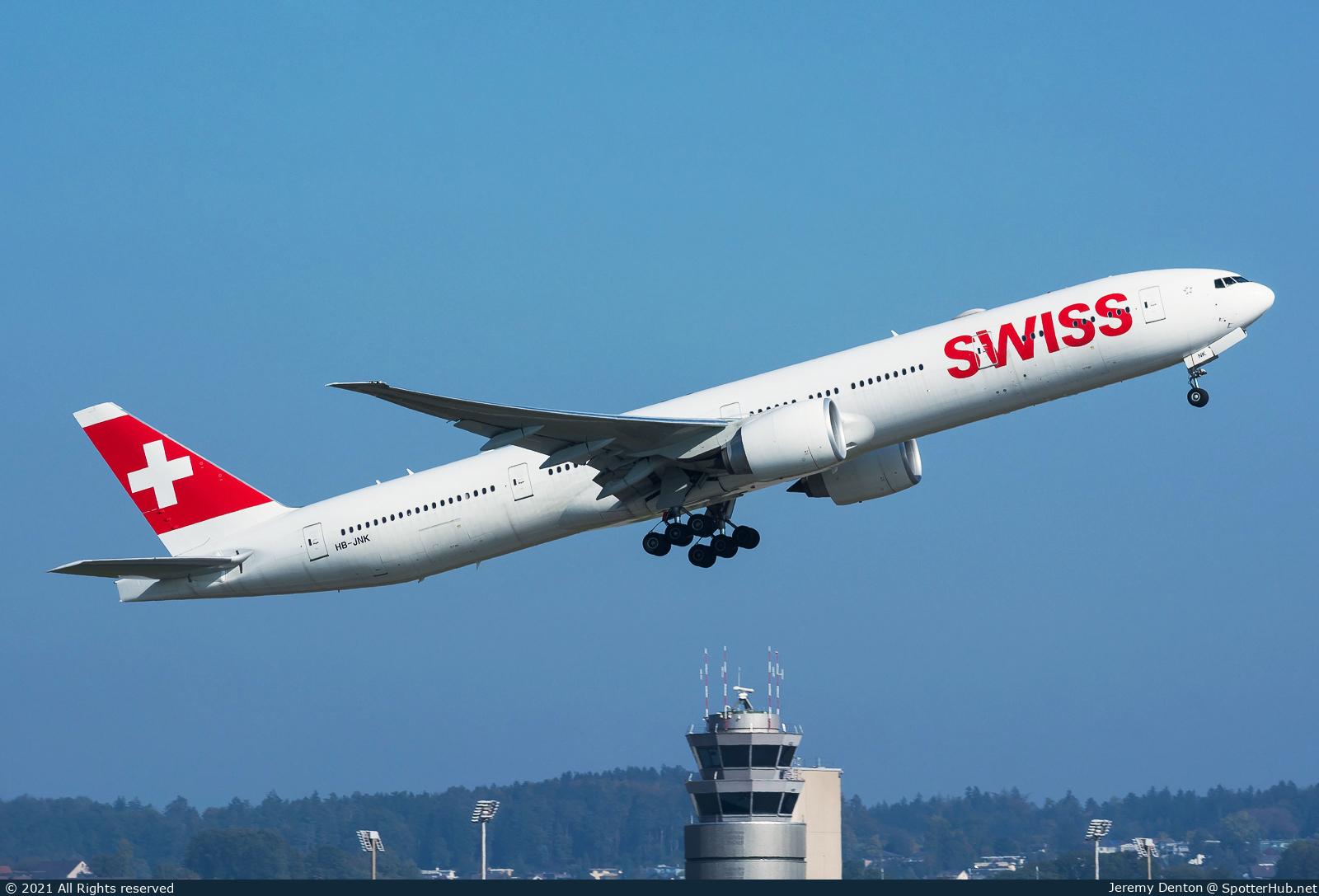 Photo of HB-JNK - Boeing 777-3DE(ER) operated by Swiss International Air Lines