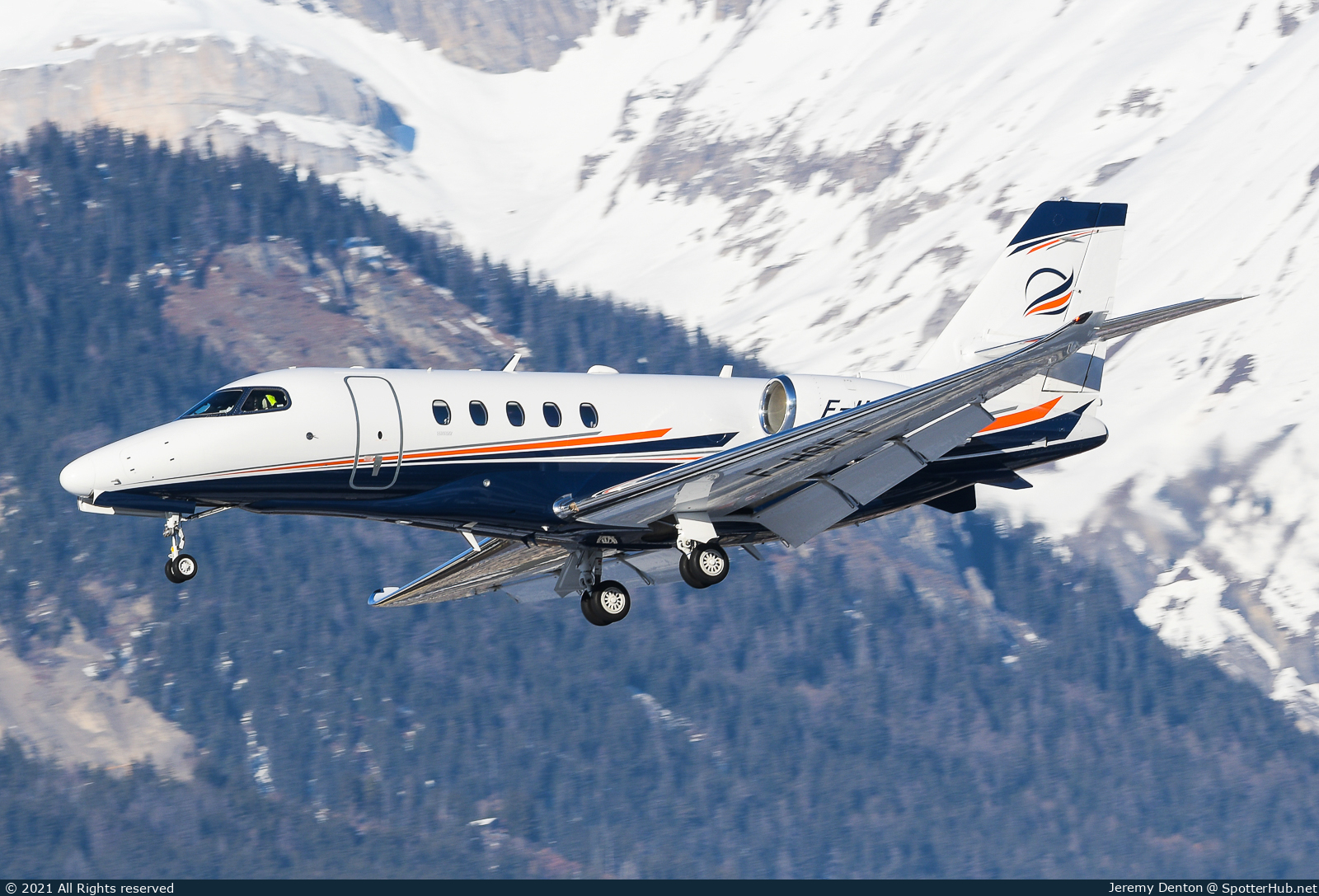 Photo of F-HSFJ - Cessna 680A Citation Latitude operated by AstonJet