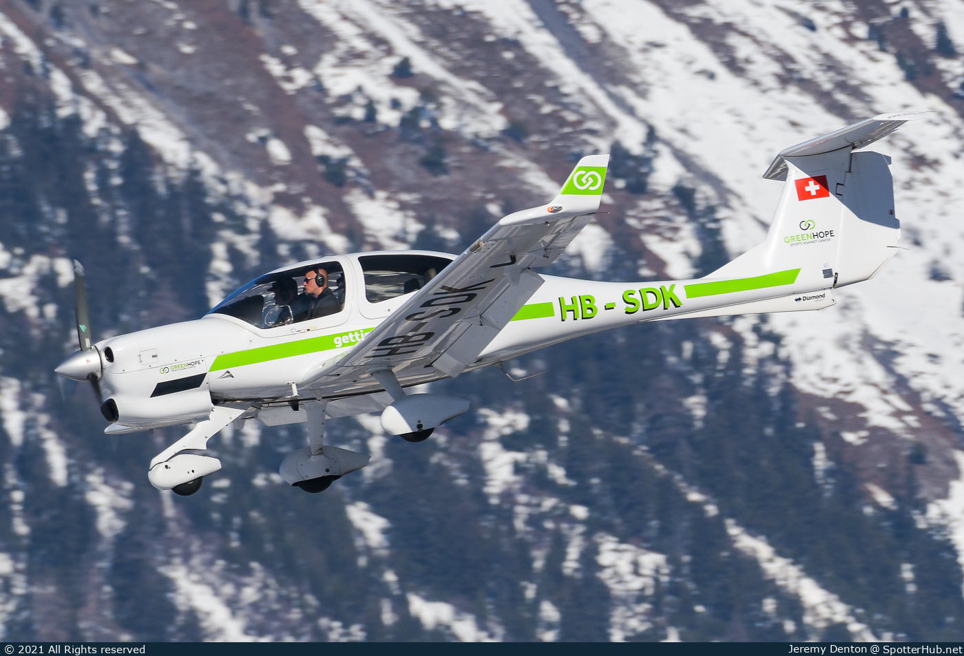 Photo of HB-SDK - Diamond DA40 Diamond Star TDI operated by Avilù
