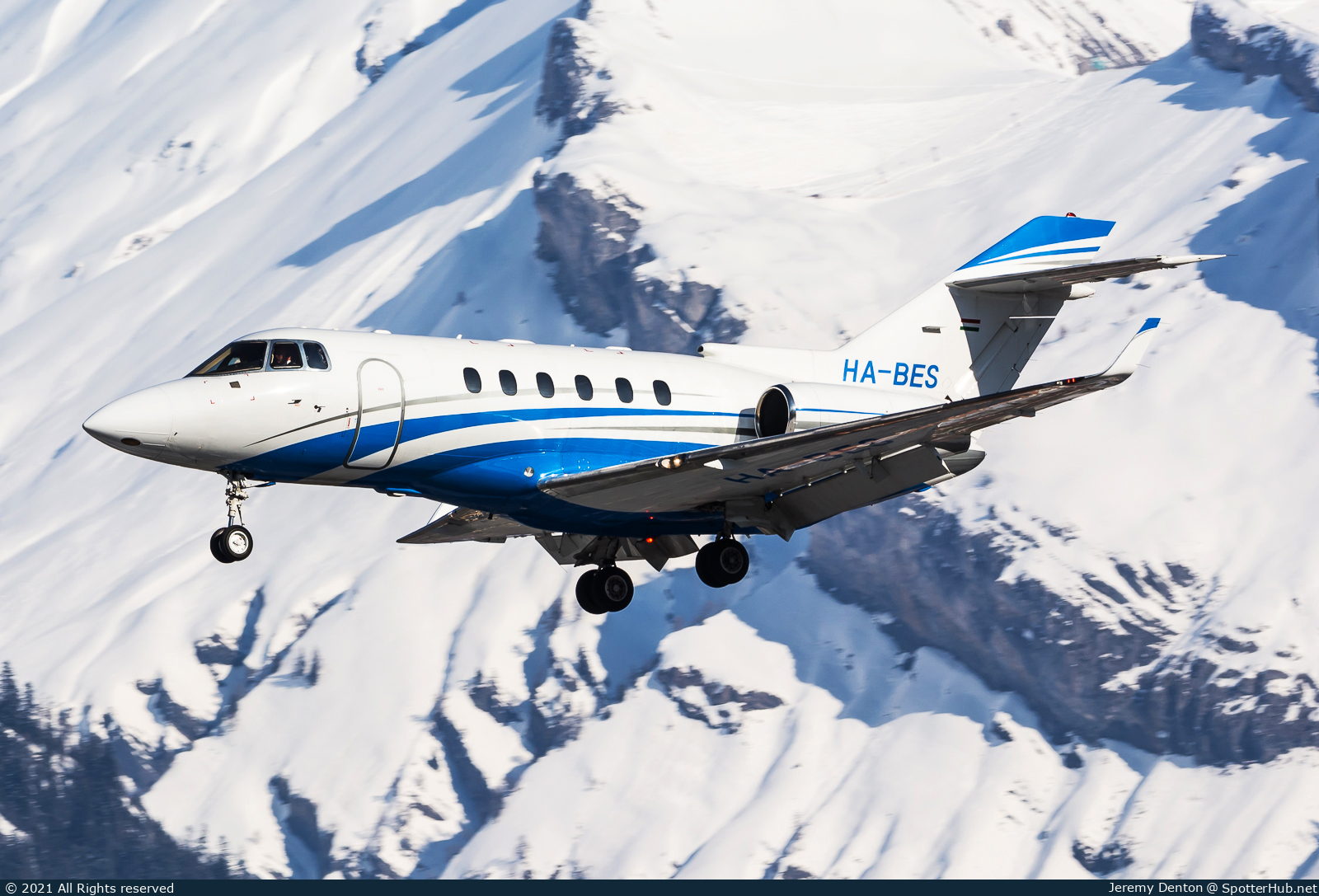 Photo of HA-BES - Hawker Beechcraft 800XP operated by Fly-Coop