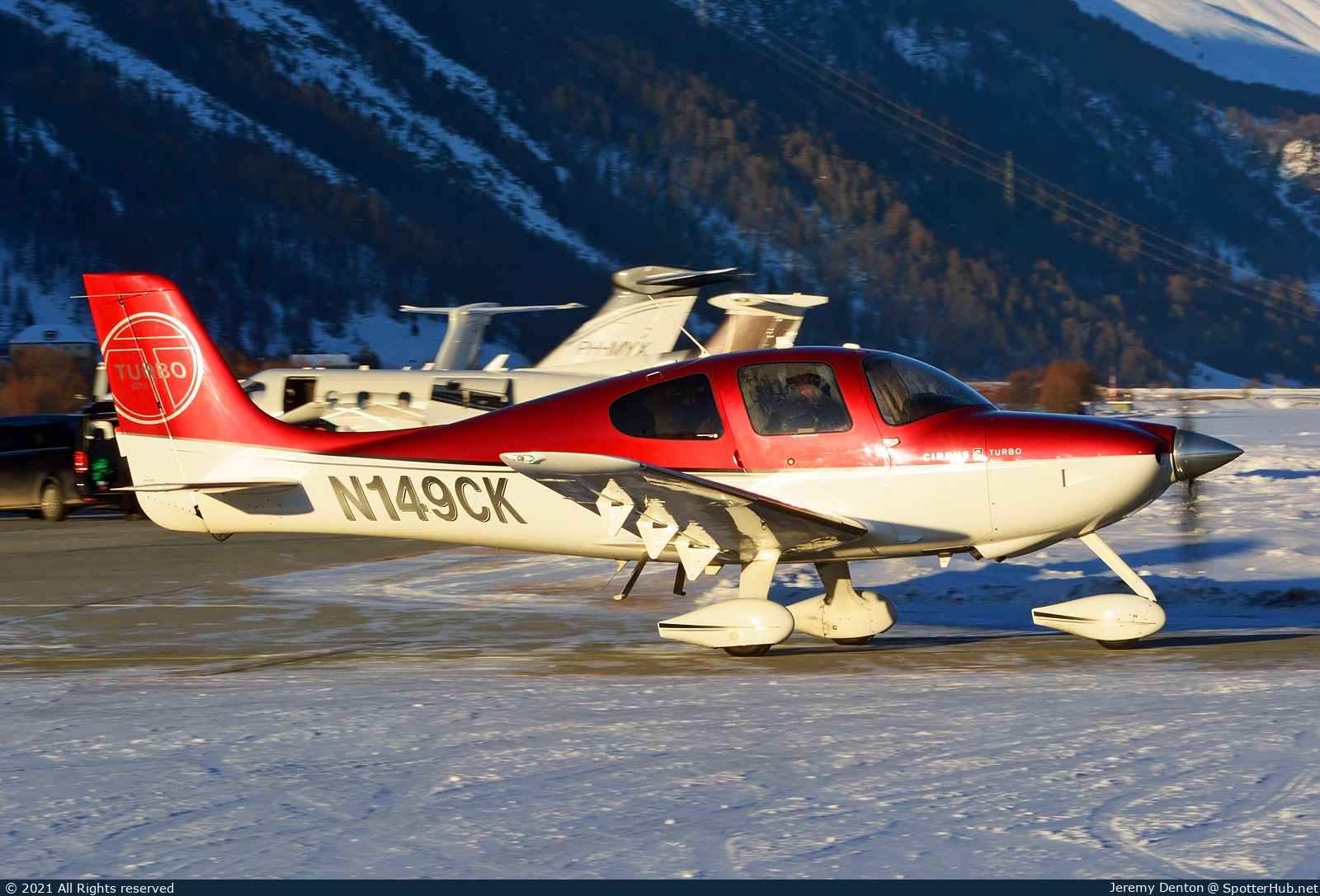 Photo of N149CK - Cirrus SR22 G3 GTS operated by Private