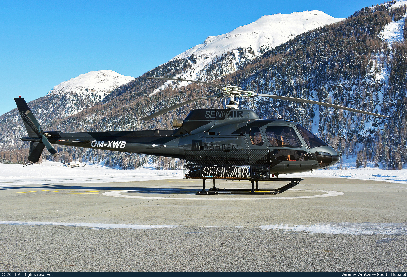 Photo of OM-XWB - Aérospatiale AS350B1 Écureuil operated by Sennair