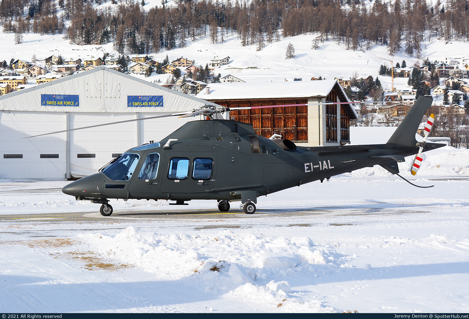 Photo of EI-IAL - AgustaWestland AW109SP GrandNew operated by Ion Aviation