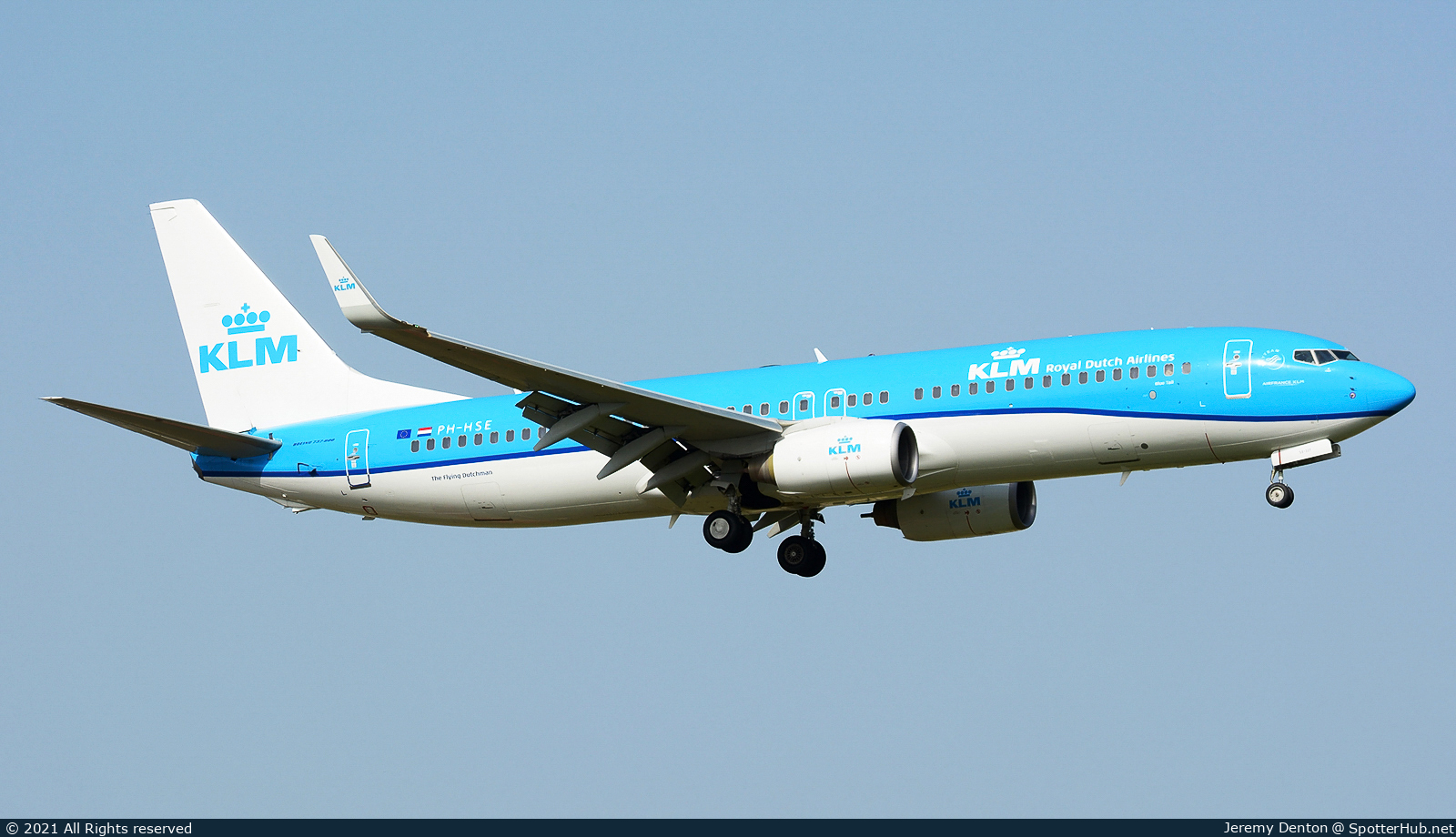 Photo of PH-HSE - Boeing 737-8K2 operated by KLM Royal Dutch Airlines