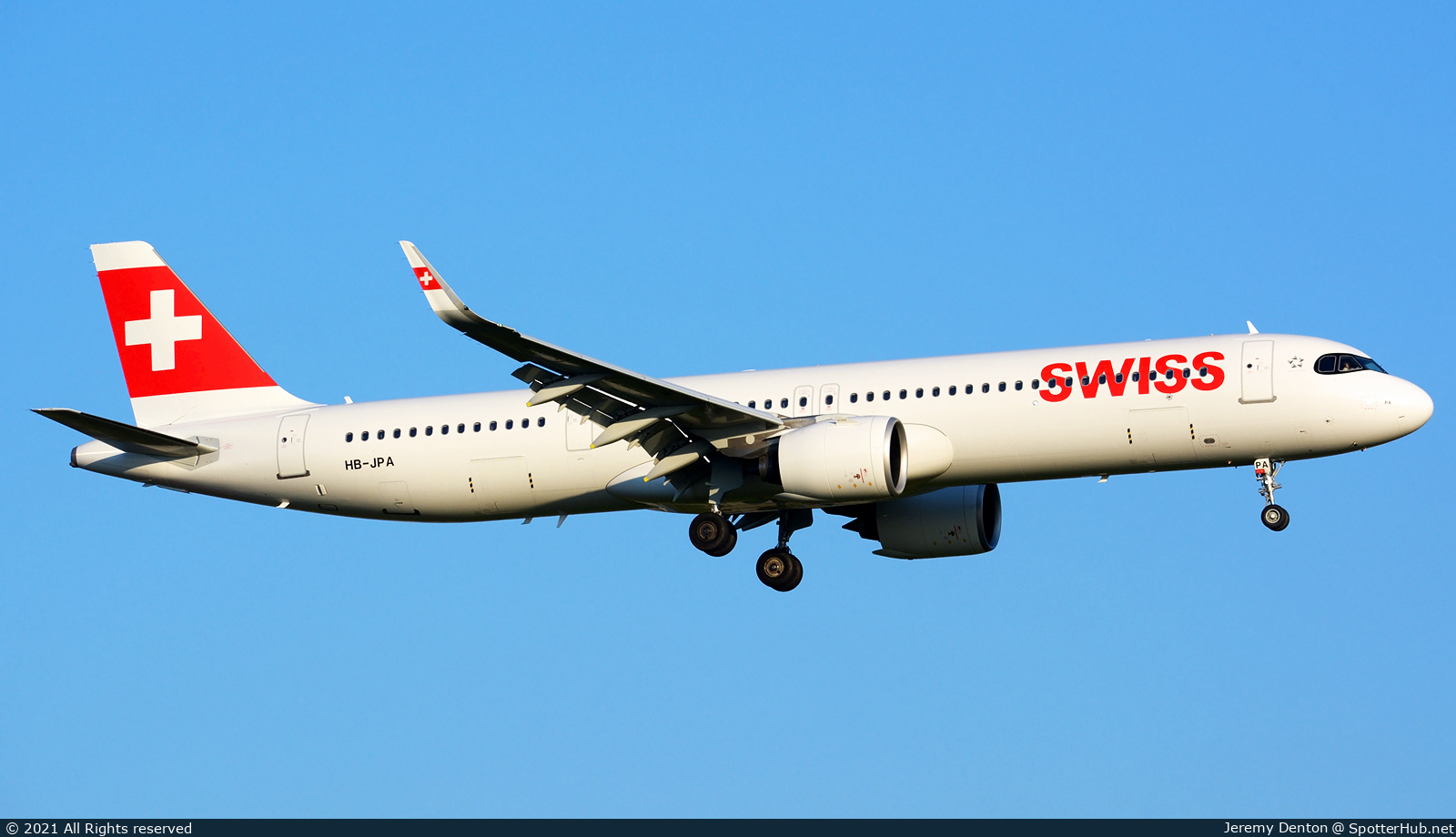 Photo of HB-JPA - Airbus A321-271NX operated by Swiss International Air Lines
