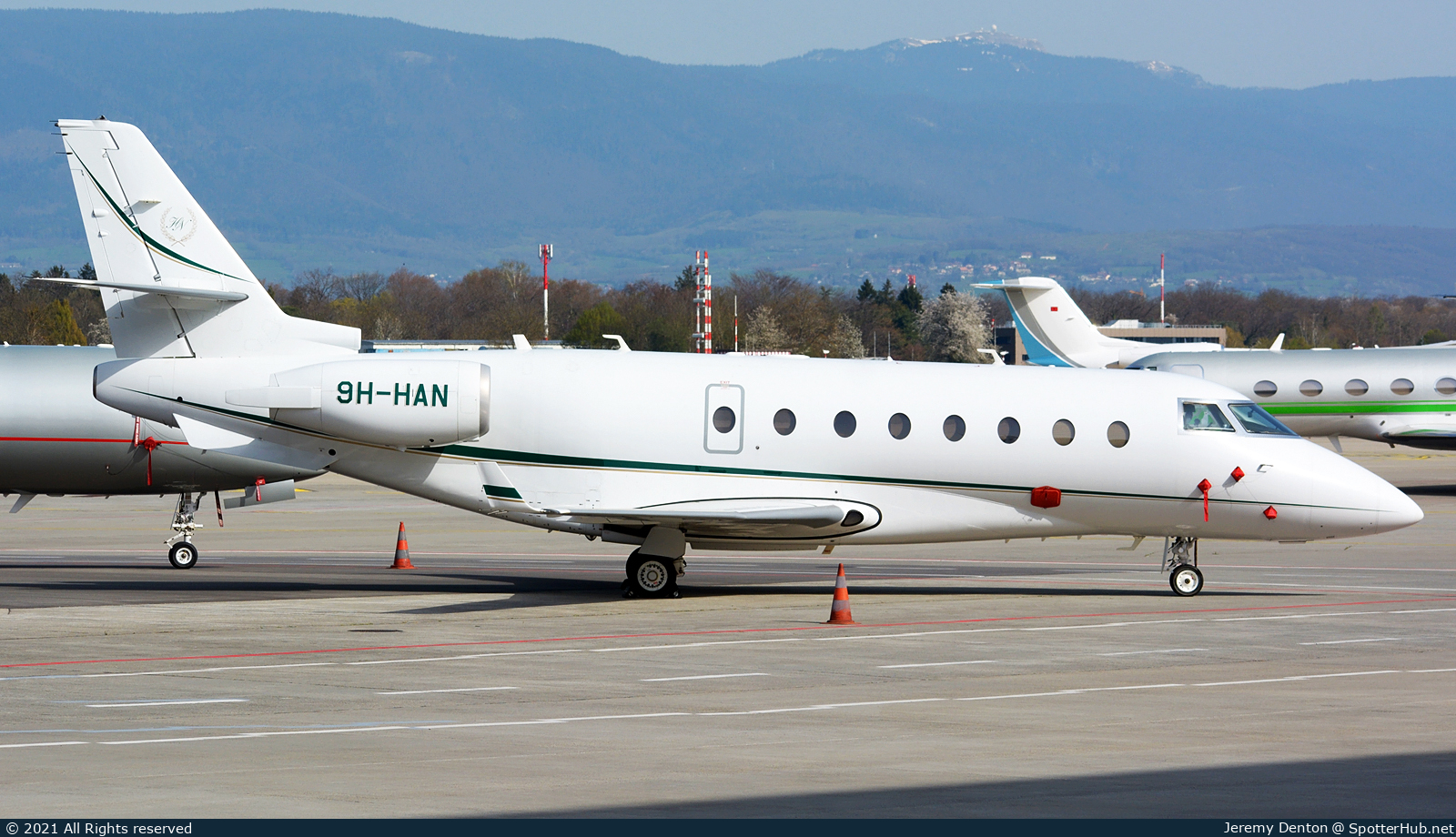 Photo of 9H-HAN - Gulfstream G200 operated by Hyperion Aviation