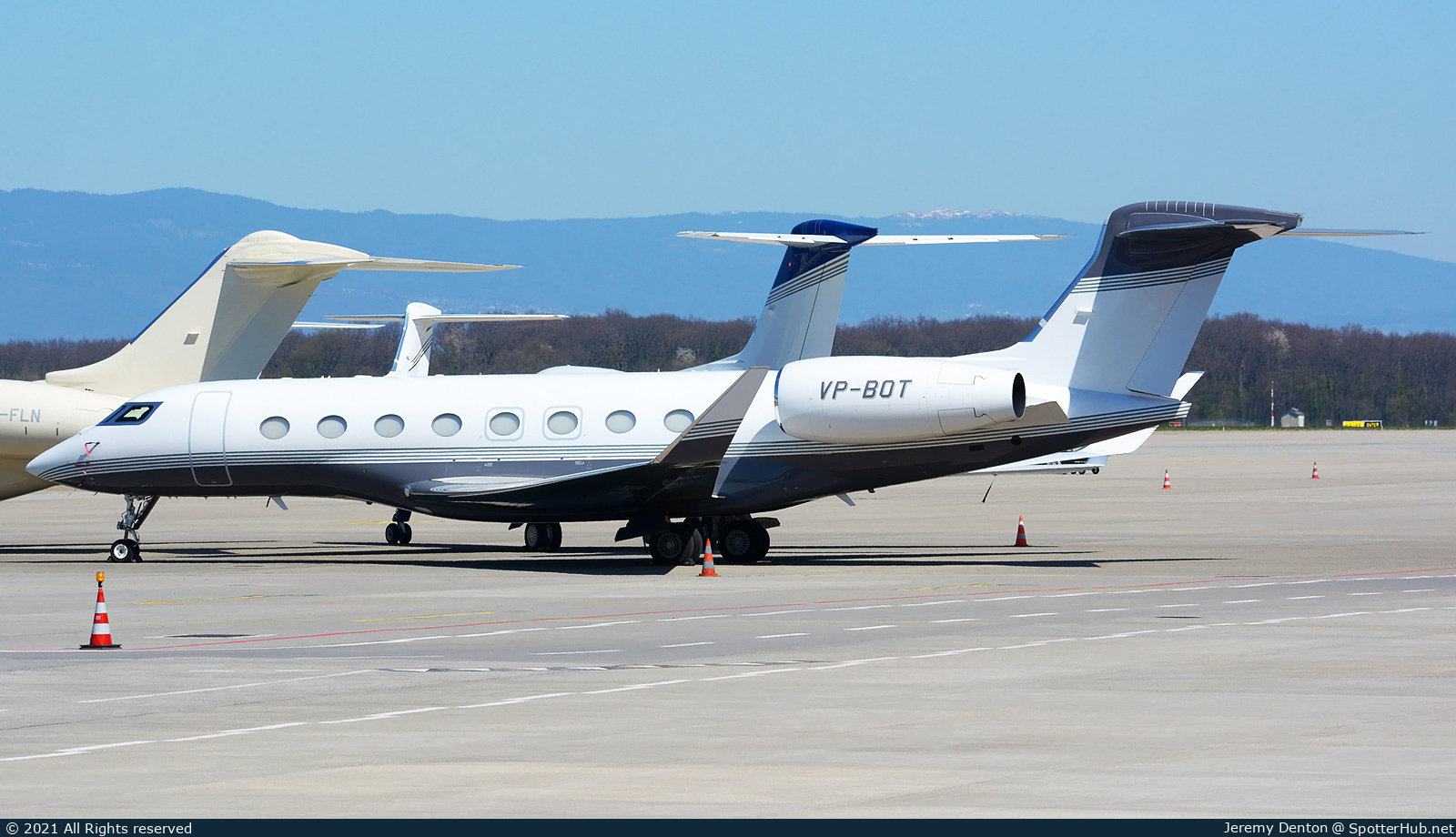 Photo of VP-BOT - Gulfstream G650ER operated by Private