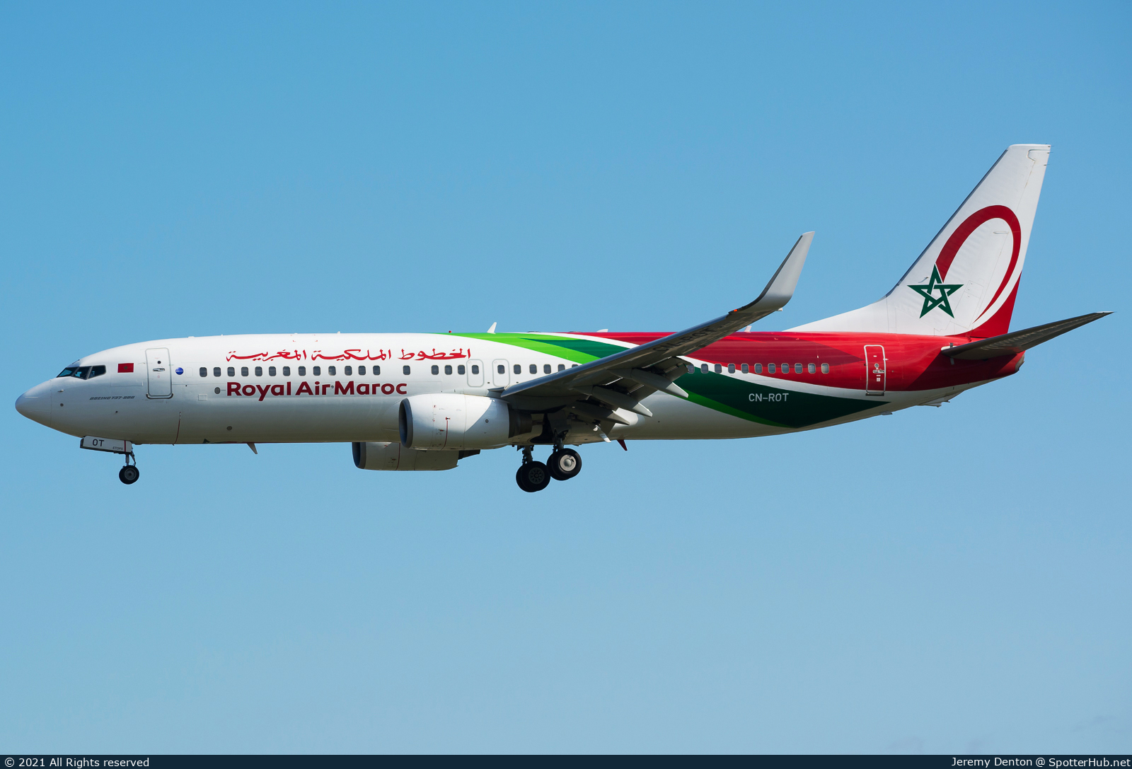 Photo of CN-ROT - Boeing 737-8B6 operated by Royal Air Maroc