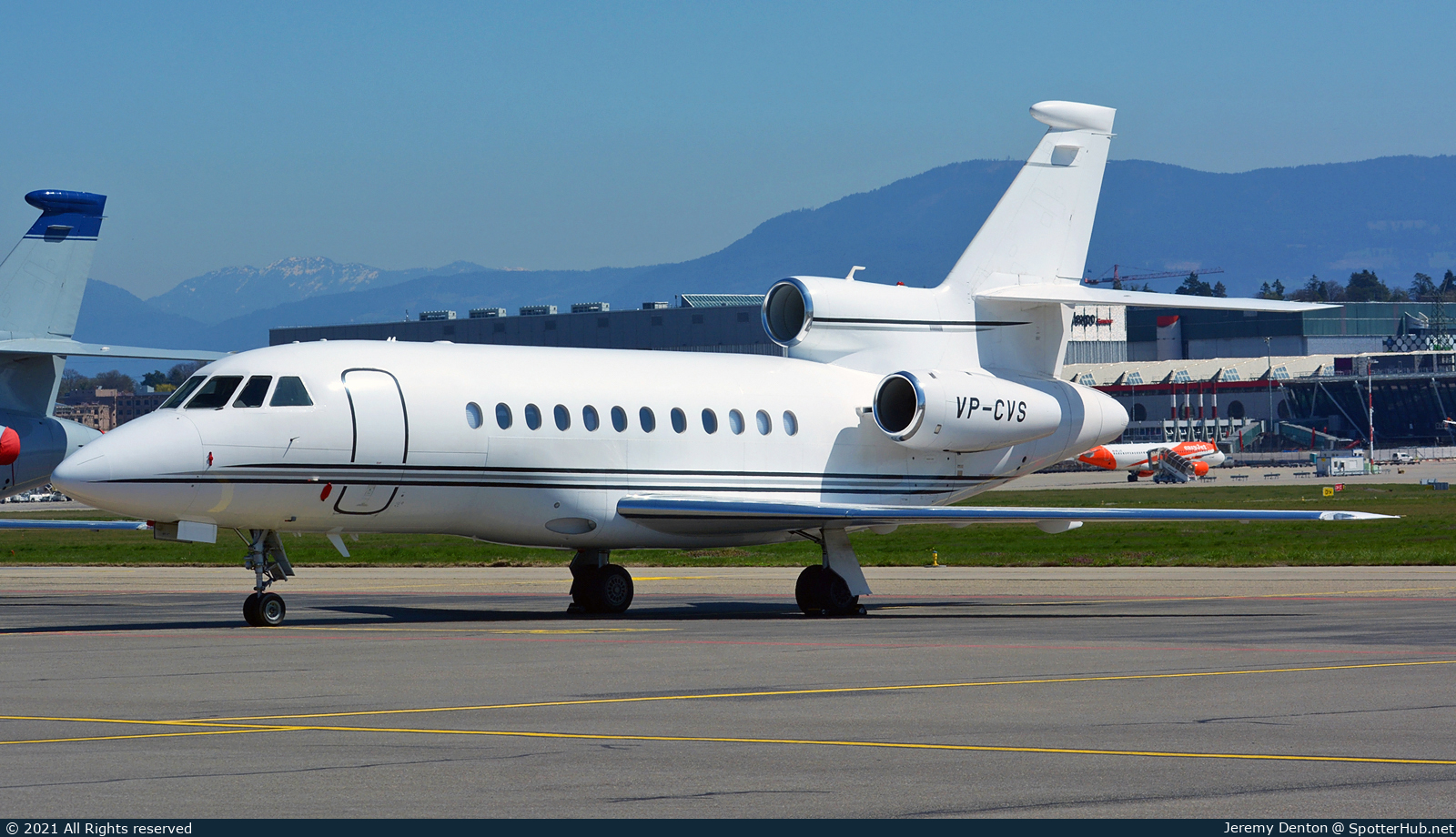 Photo of VP-CVS - Dassault Falcon 900EX operated by International Jet Management