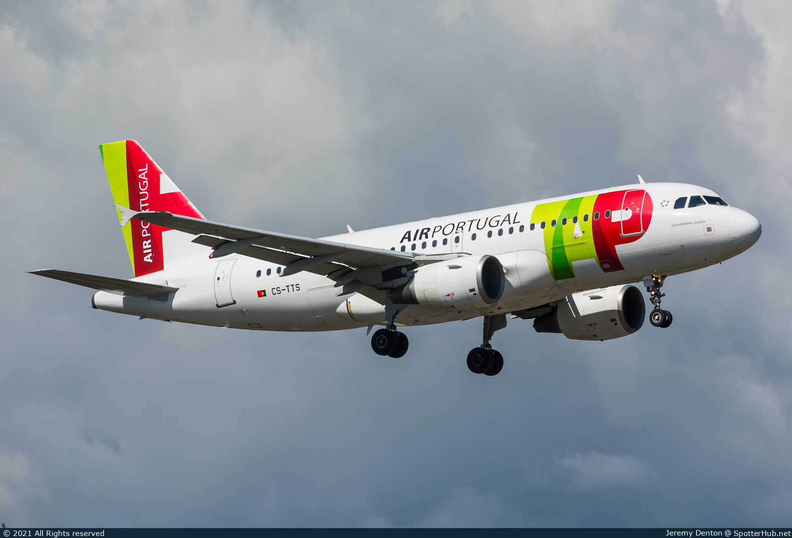 Photo of CS-TTS - Airbus A319-112 operated by TAP Air Portugal