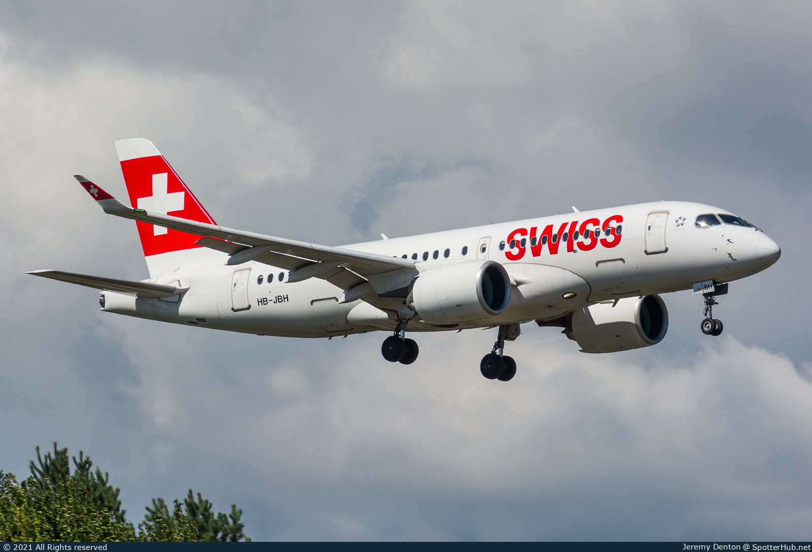 Photo of HB-JBH - Airbus A220-100 operated by Swiss International Air Lines
