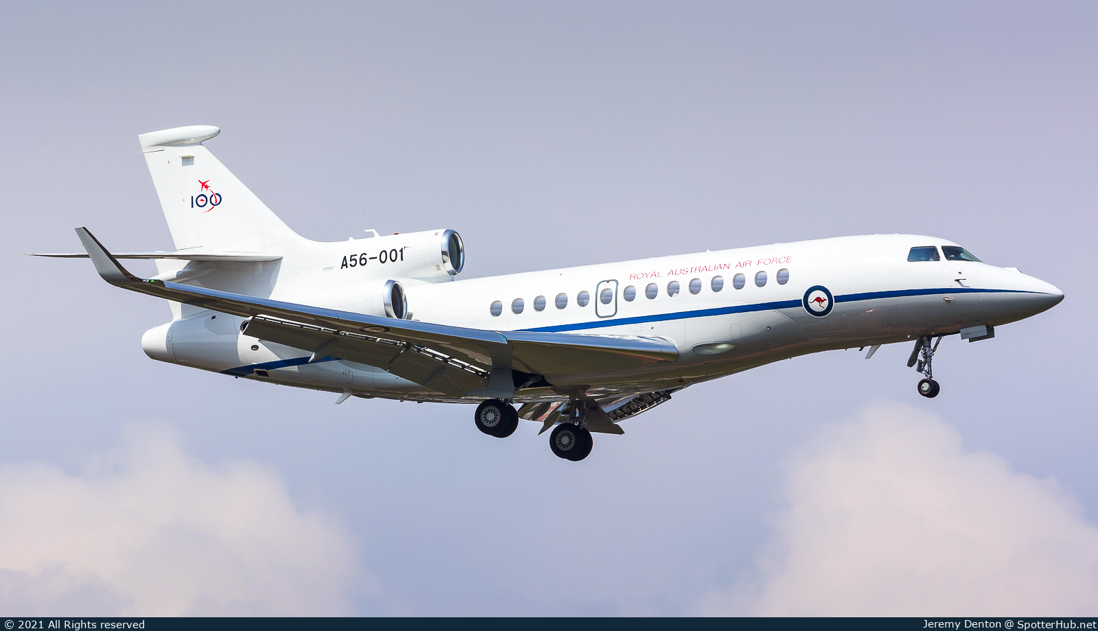 Photo of A56-001 - Dassault Falcon 7X operated by Royal Australian Air Force