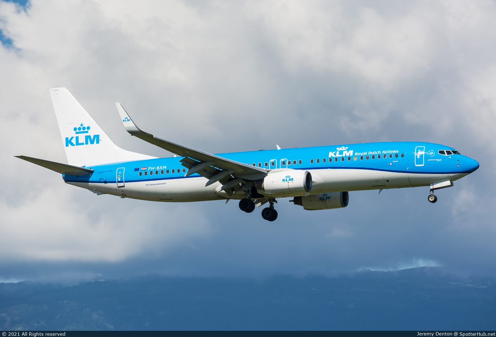 Photo of PH-BXM - Boeing 737-8K2 operated by KLM Royal Dutch Airlines