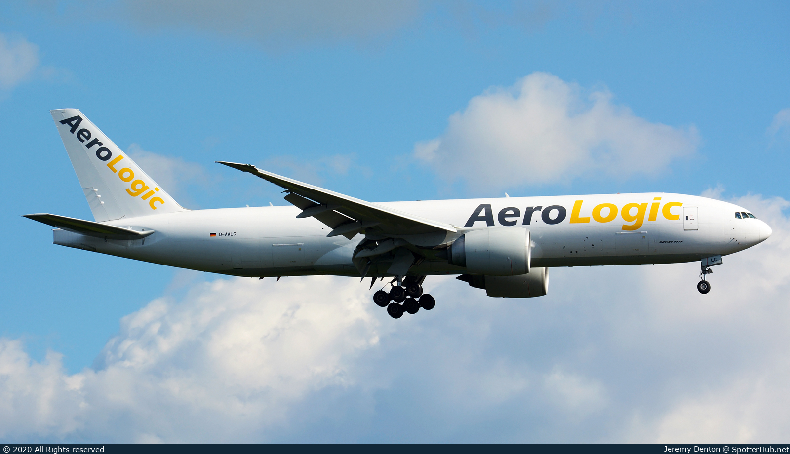 Photo of D-AALC - Boeing 777-FZN operated by AeroLogic
