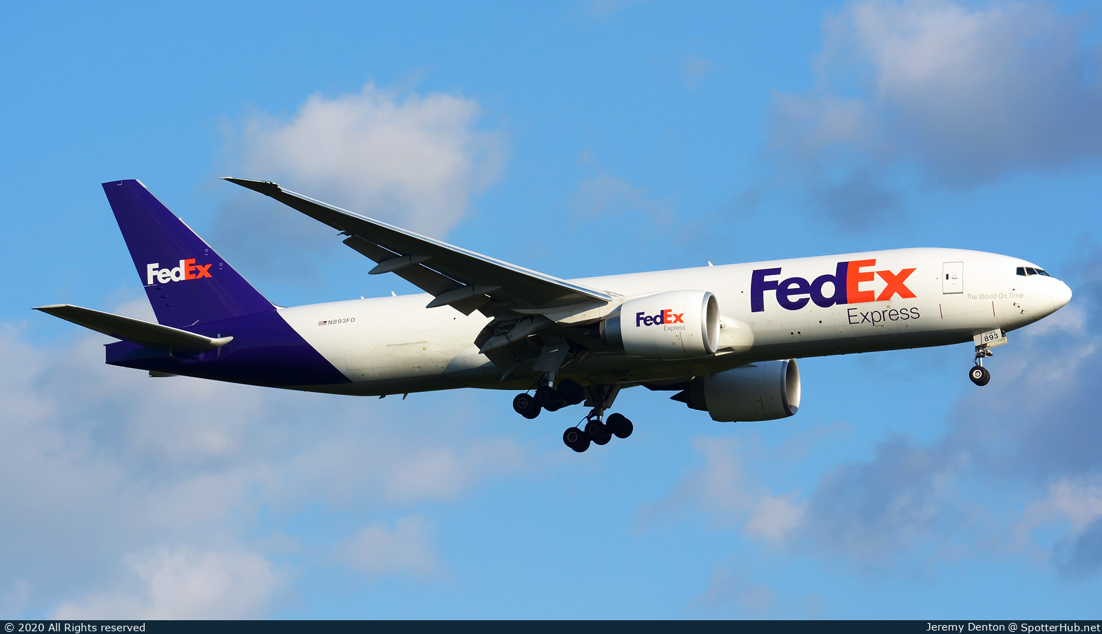 Photo of N893FD - Boeing 777-F operated by FedEx