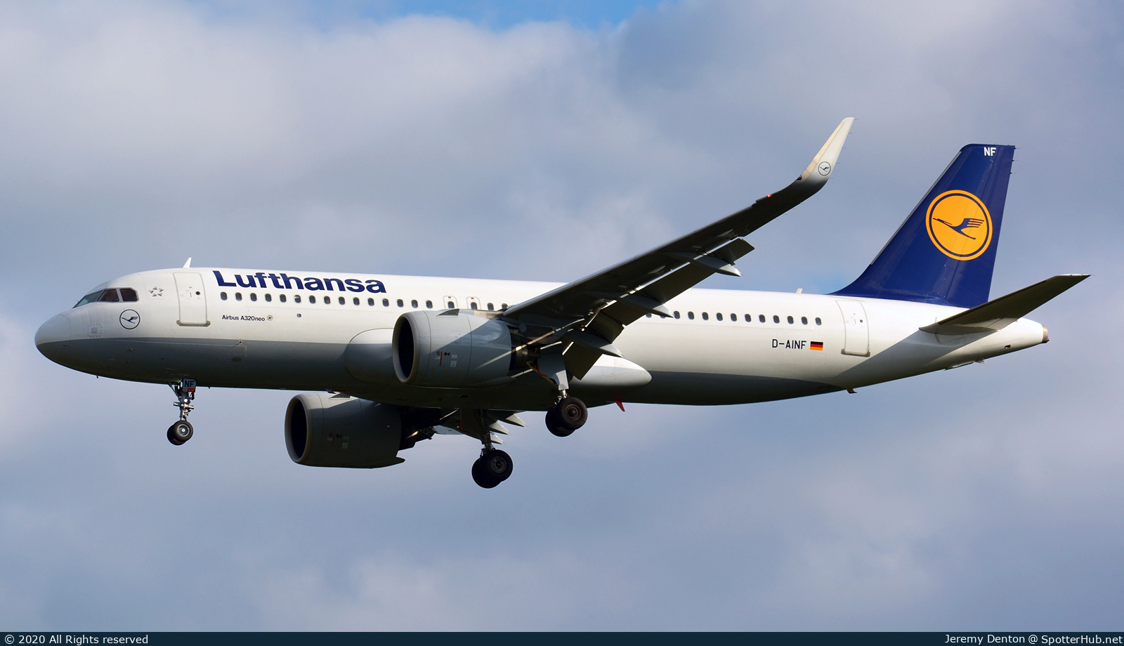 Photo of D-AINF - Airbus A320-271N operated by Lufthansa