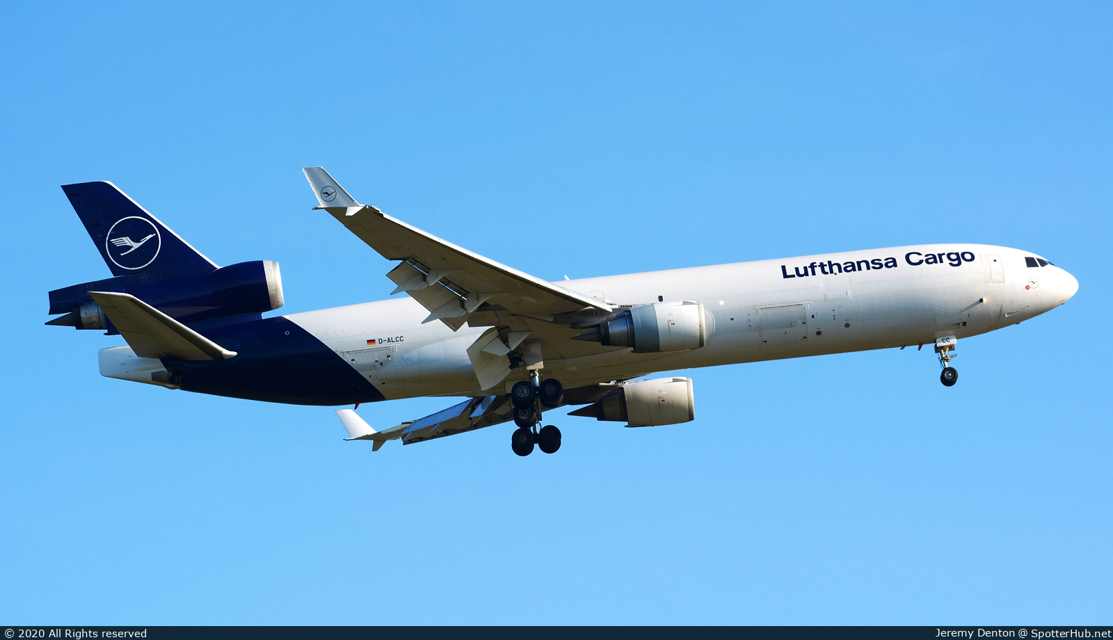 Photo of D-ALCC - McDonnell Douglas MD-11(F) operated by Lufthansa Cargo