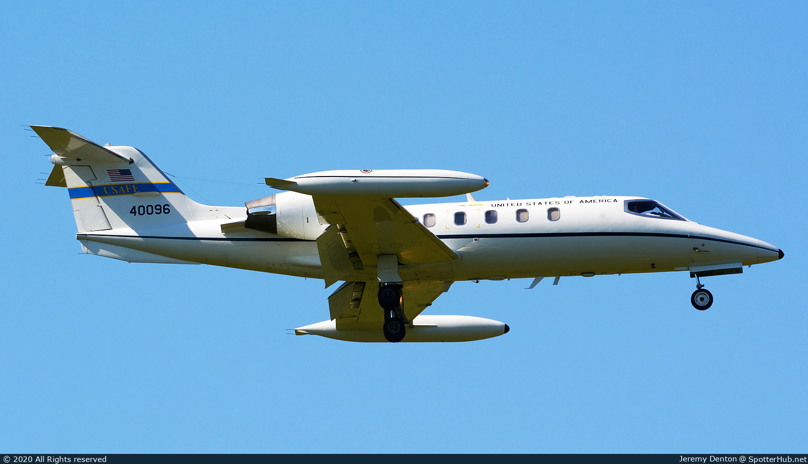 Photo of 84-0096 - Bombardier Learjet C-21A operated by US Air Force