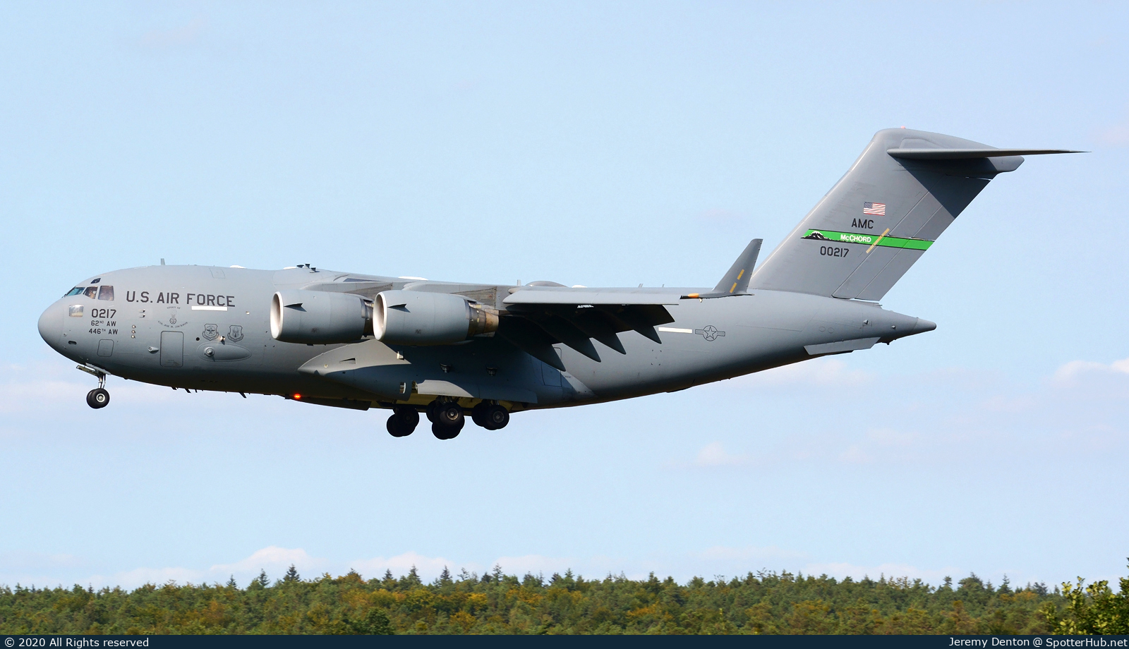 Photo of 10-0217 - Boeing C-17A Globemaster III operated by US Air Force