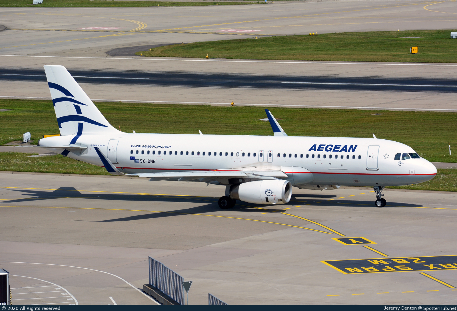 Photo of SX-DNE - Airbus A320-232 operated by Aegean Airlines