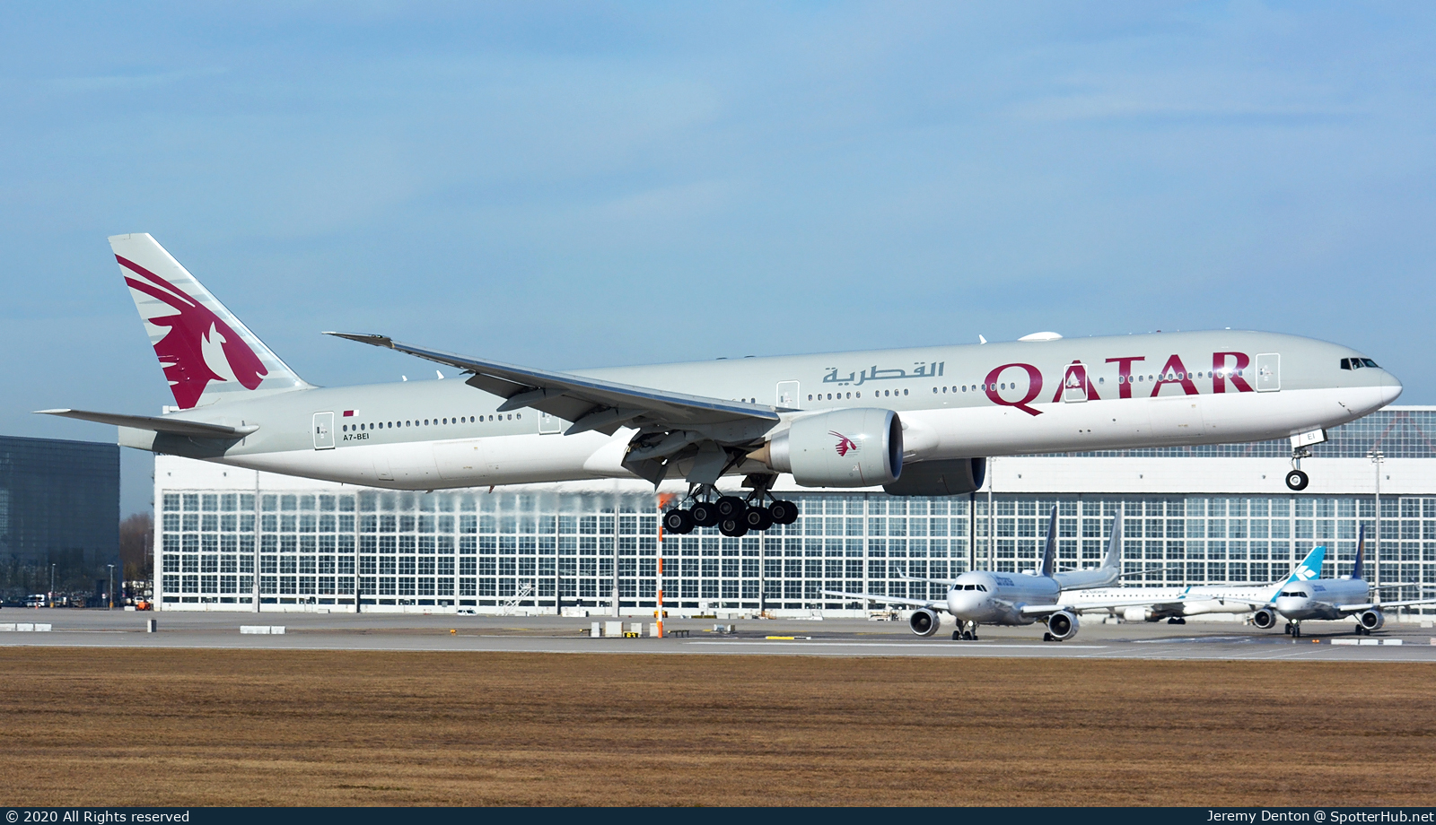 Photo of A7-BEI - Boeing 777-3DZ(ER) operated by Qatar Airways