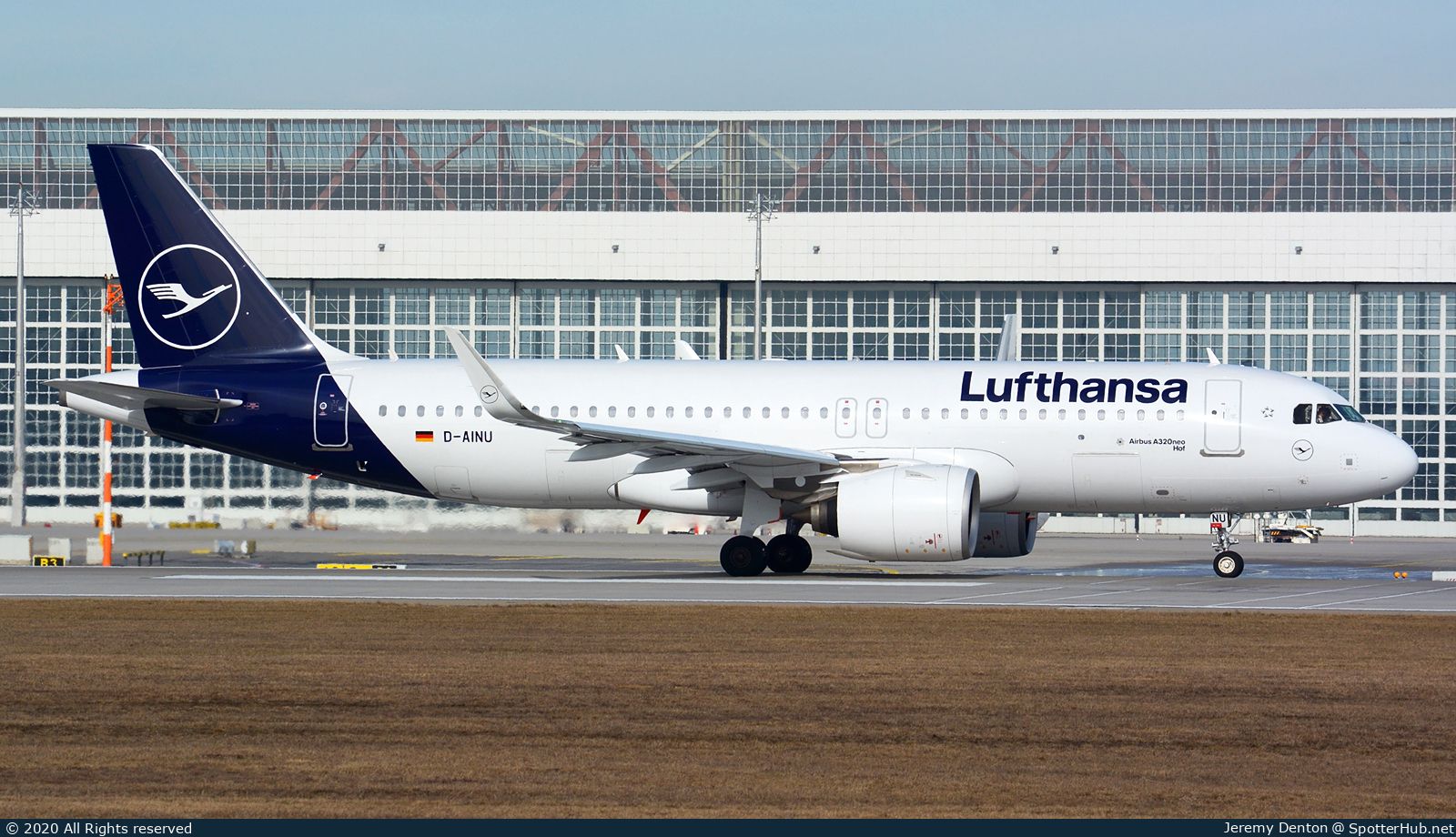 Photo of D-AINU - Airbus A320-271N operated by Lufthansa