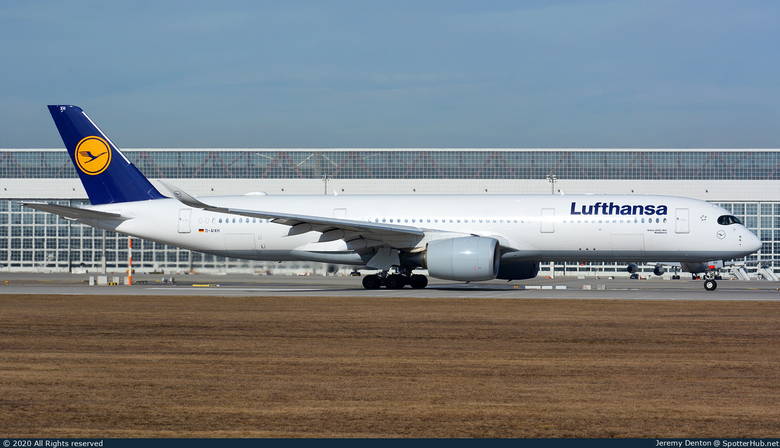 Photo of D-AIXH - Airbus A350-941 operated by Lufthansa