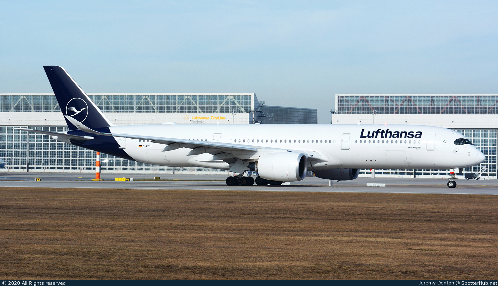 Photo of D-AIXJ - Airbus A350-941 operated by Lufthansa
