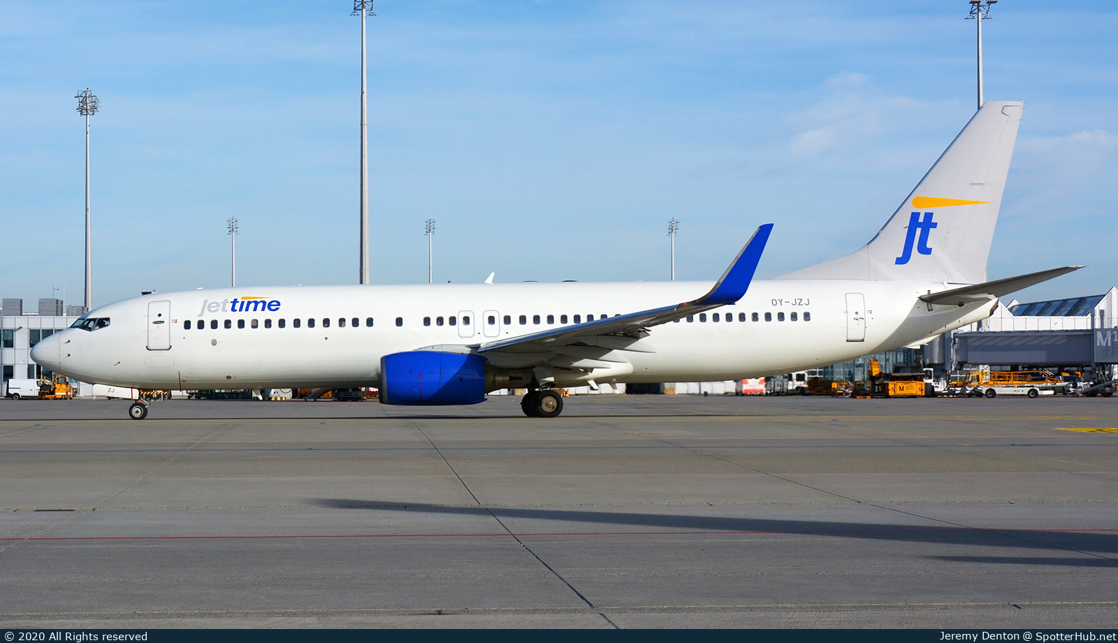 Photo of OY-JZJ - Boeing 737-82R operated by Jettime