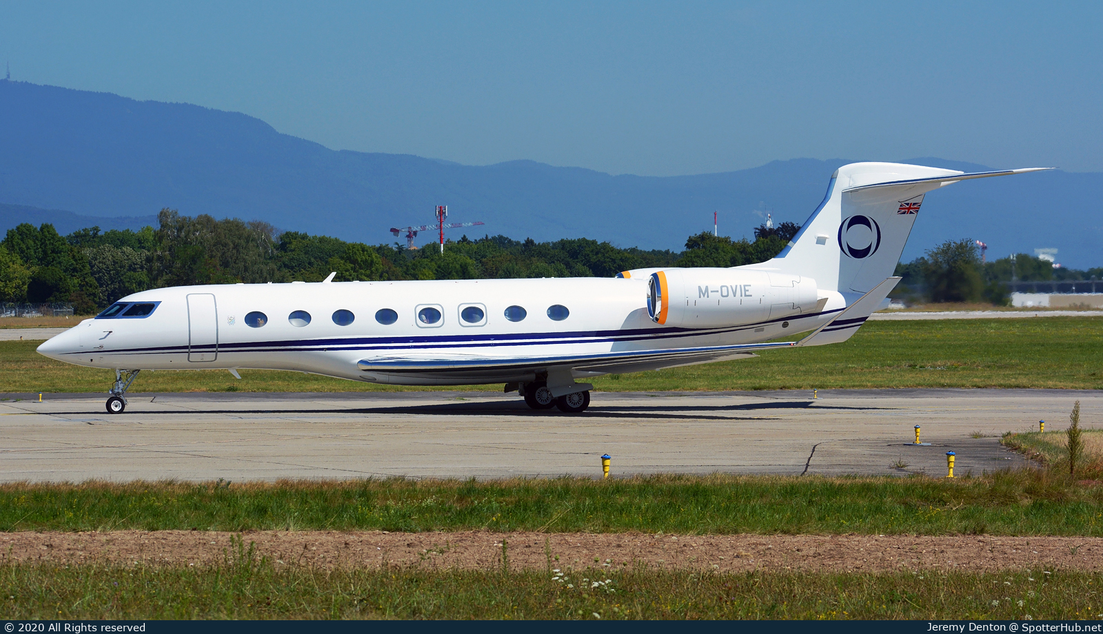 Photo of M-OVIE - Gulfstream G650 operated by Hampshire Aviation