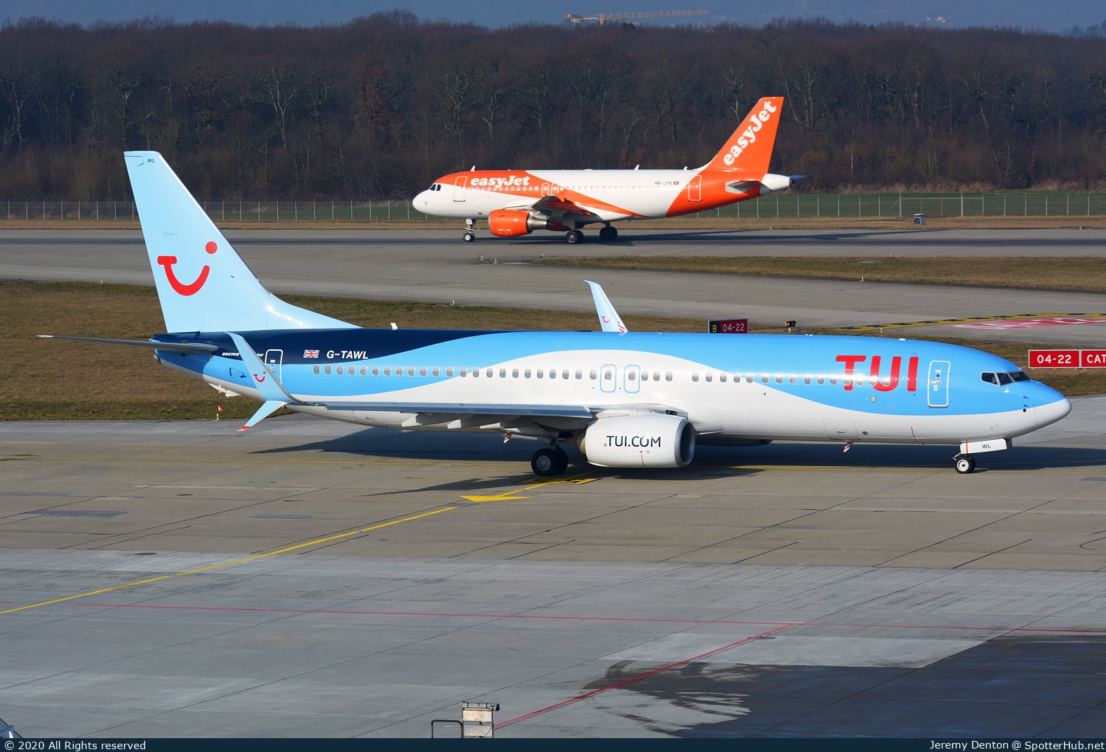 Photo of G-TAWL - Boeing 737-8K5 operated by TUI Airways