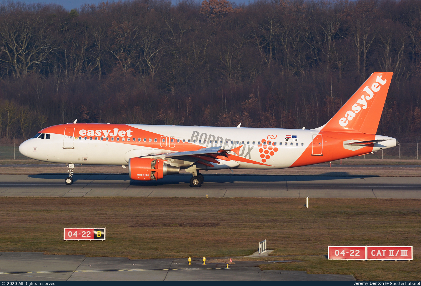 Photo of OE-ICF - Airbus A320-214 operated by easyJet Europe