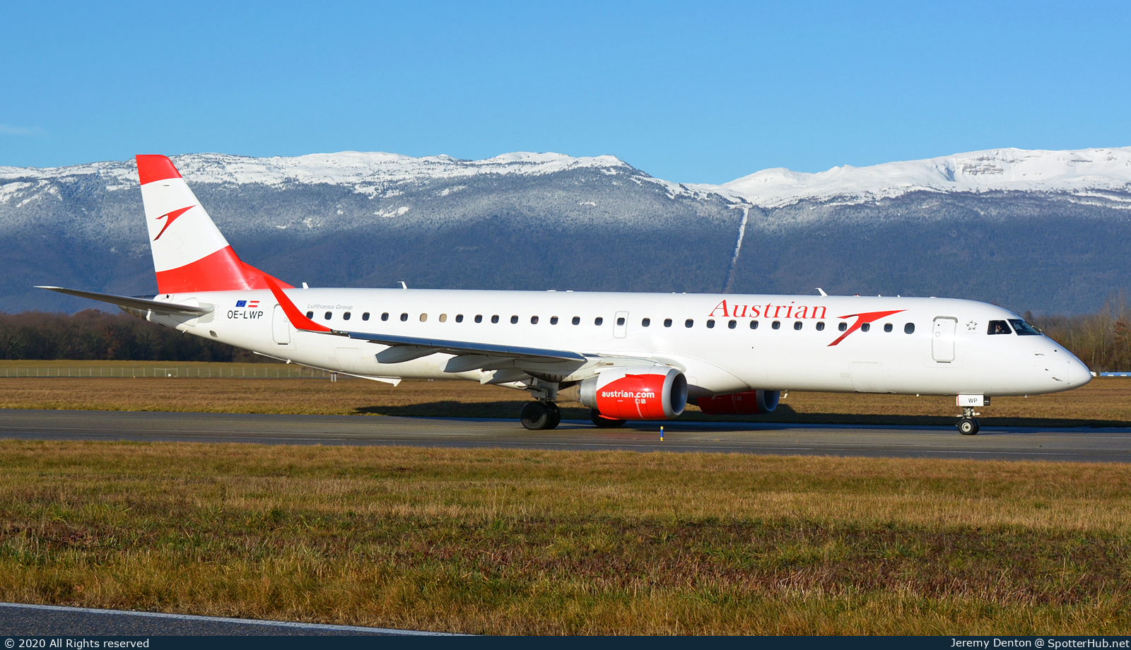 Photo of OE-LWP - Embraer ERJ-195LR operated by Austrian Airlines