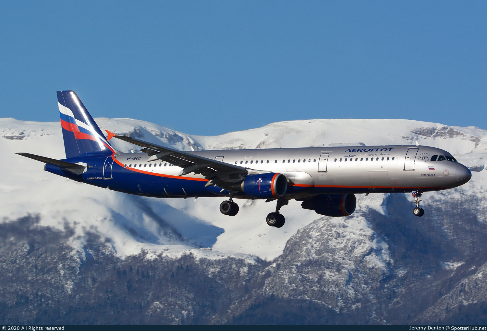 Photo of VP-BOC - Airbus A321-211 operated by Aeroflot