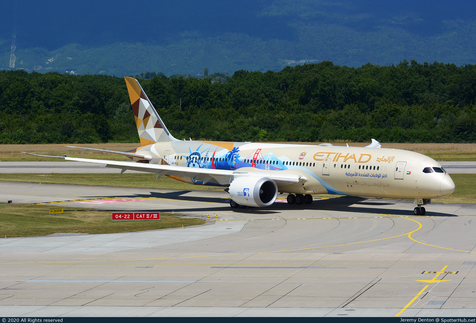 Photo of A6-BLE - Boeing 787-9 Dreamliner operated by Etihad Airways
