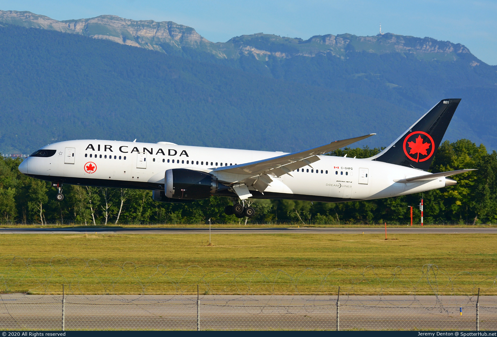 Photo of C-GHPQ - Boeing 787-8 Dreamliner operated by Air Canada