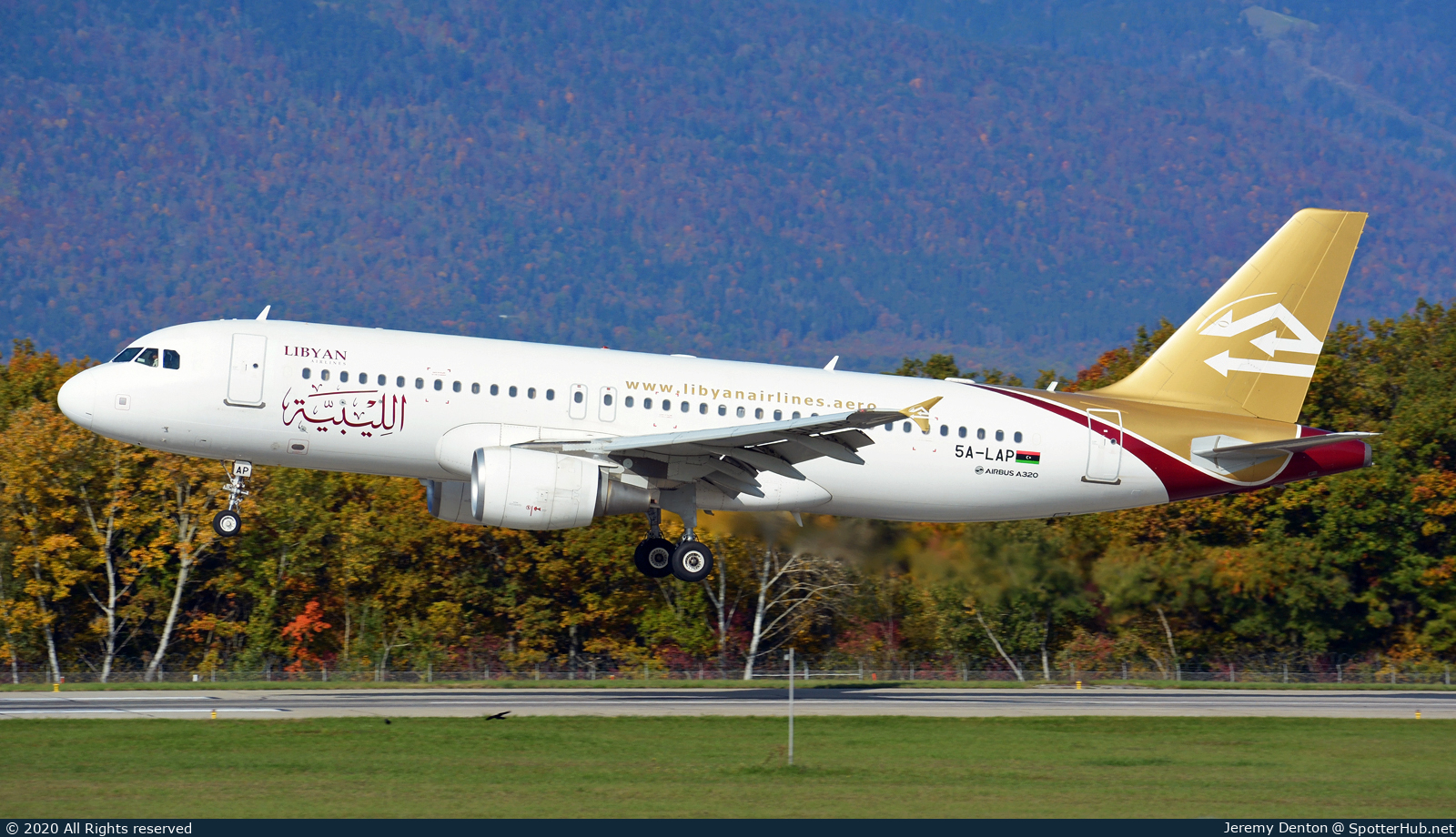Photo of 5A-LAP - Airbus A320-214 operated by Libyan Airlines