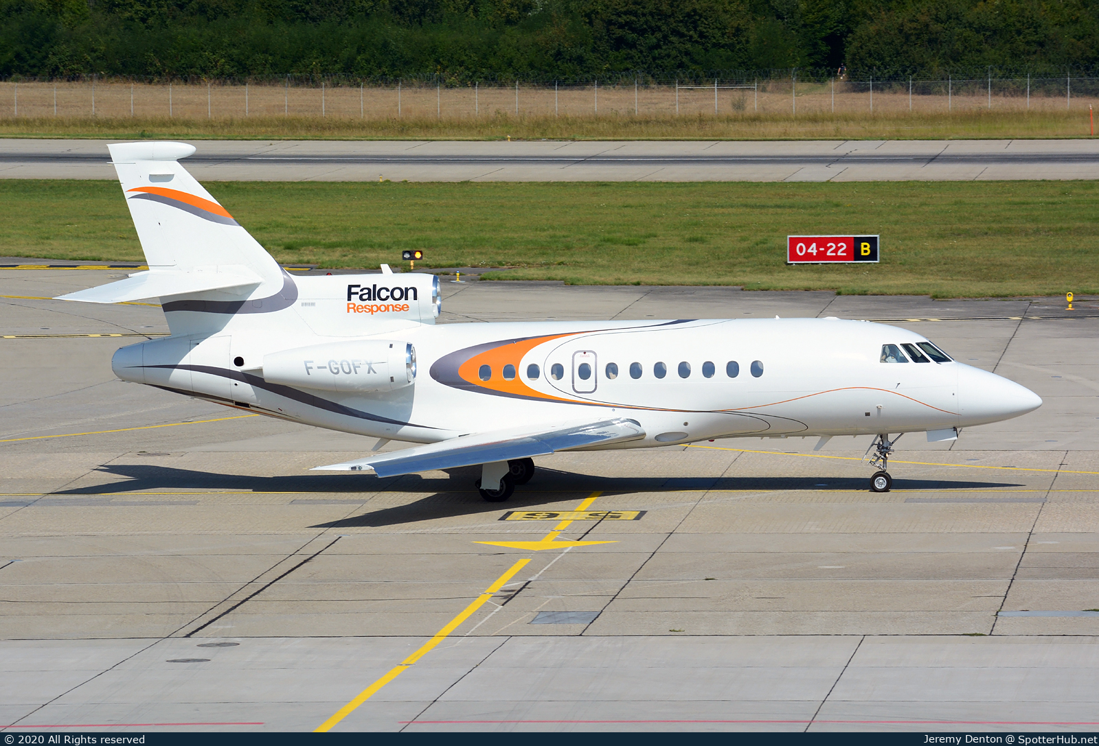 Photo of F-GOFX - Dassault Falcon 900B operated by Dassault Falcon Service
