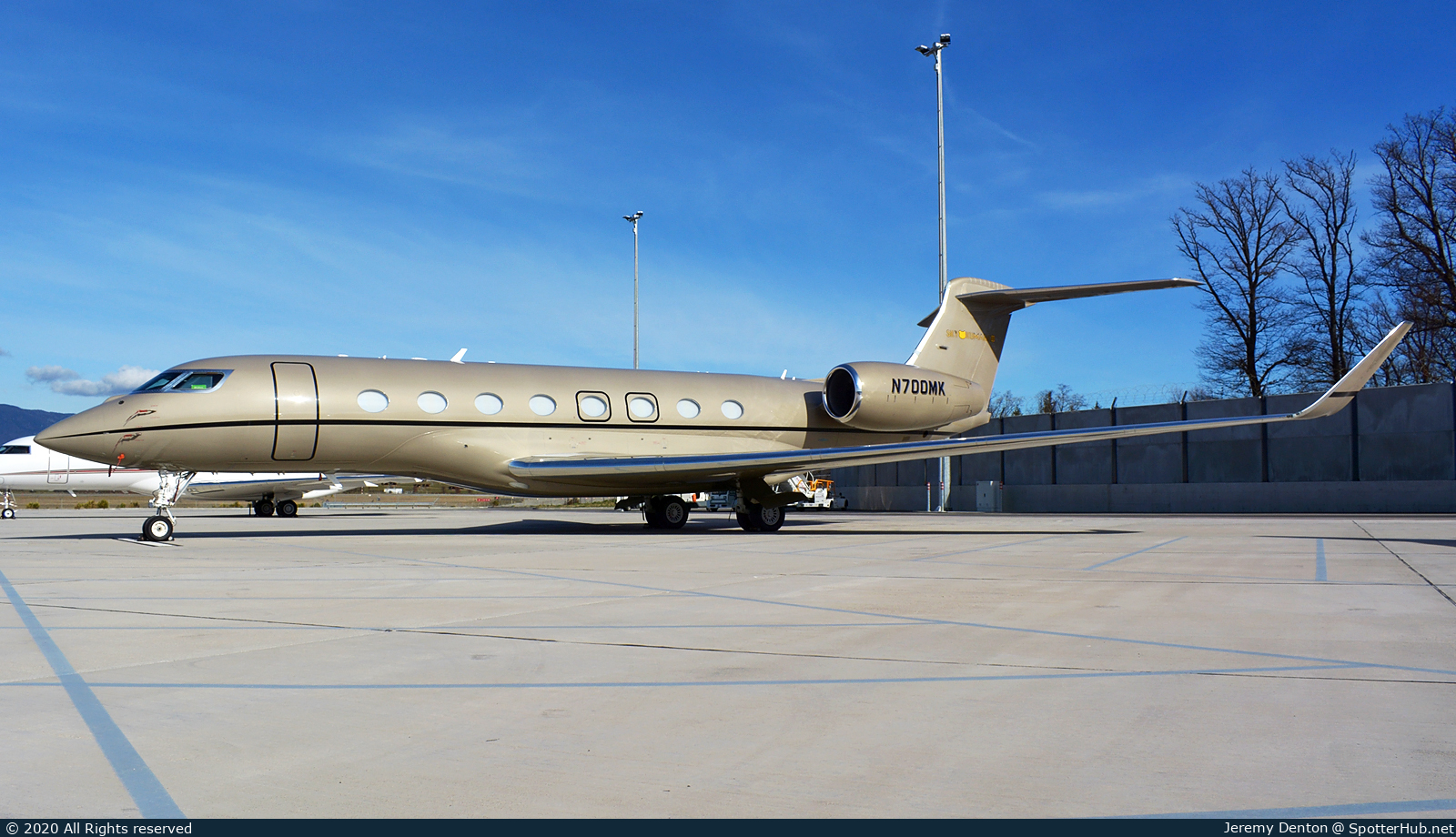 Photo of N700MK - Gulfstream G650ER operated by Jet Aviation Flight Services