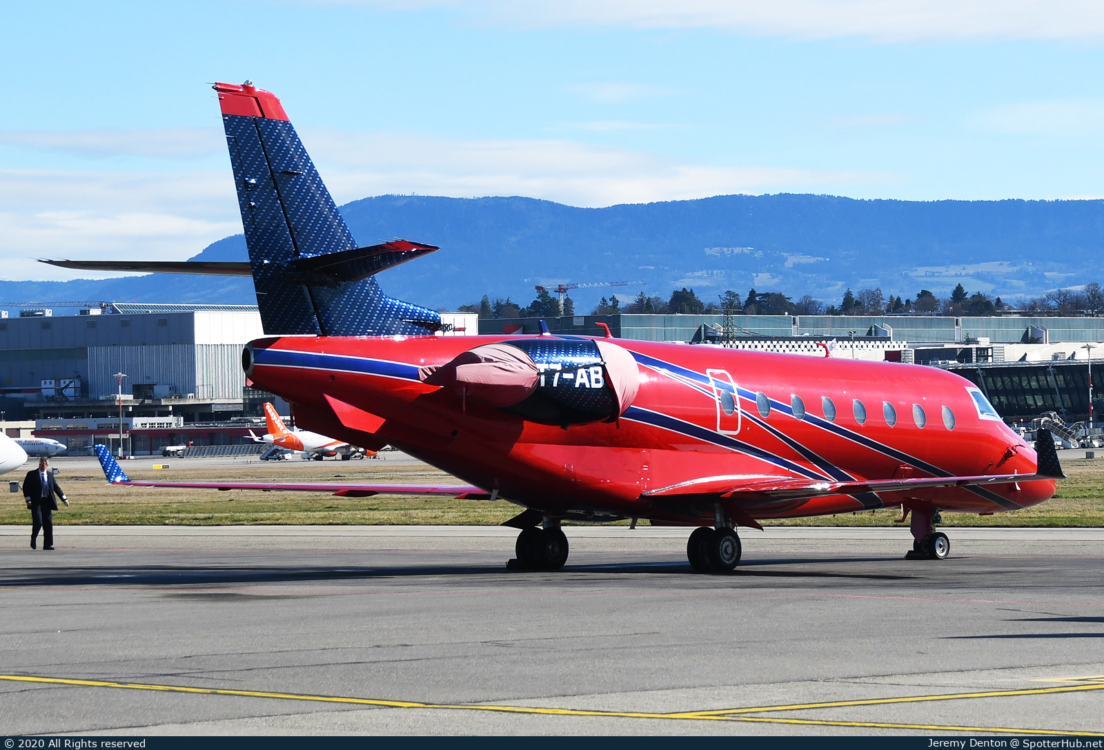 Photo of T7-ABC - Gulfstream G200 operated by JET4U