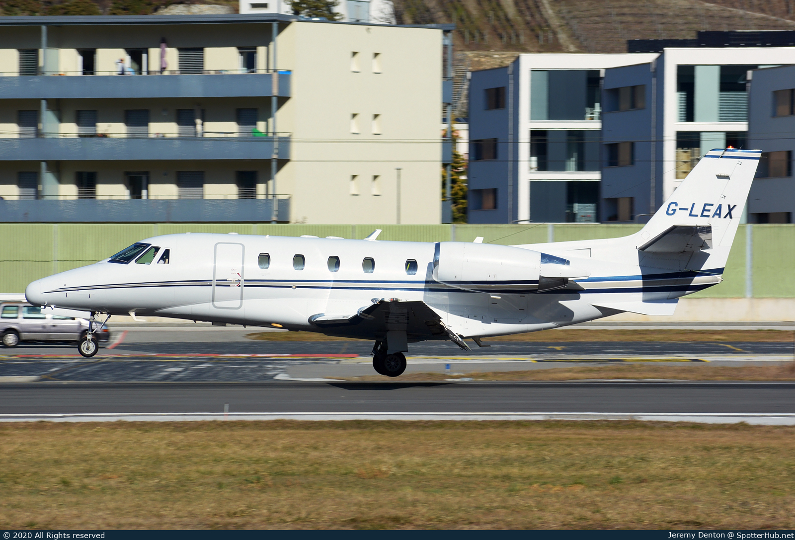 Photo of G-LEAX - Cessna 560XL Citation XLS operated by Luxaviation UK