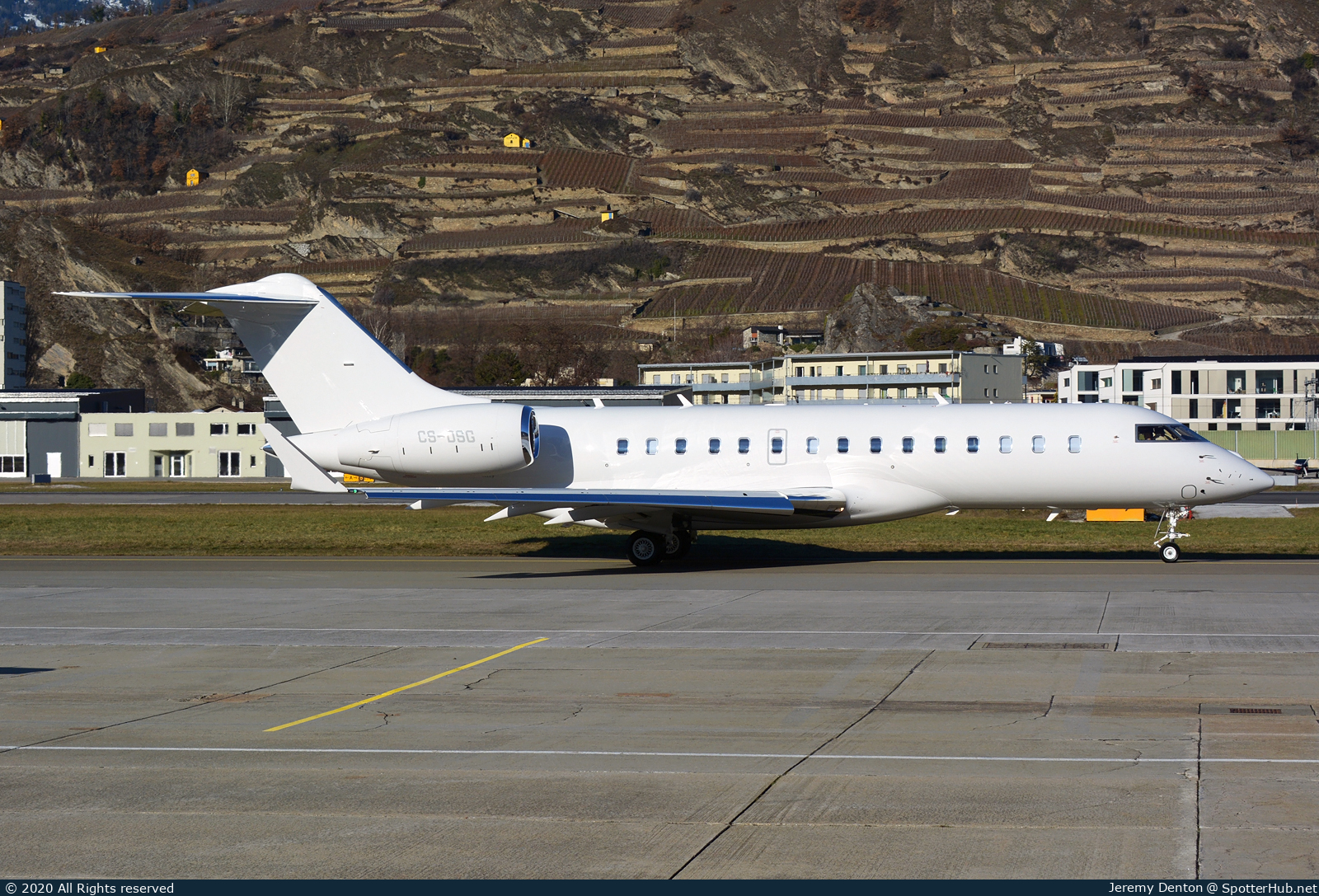 Photo of CS-DSG - Bombardier Global 6000 operated by Executive Jet Management