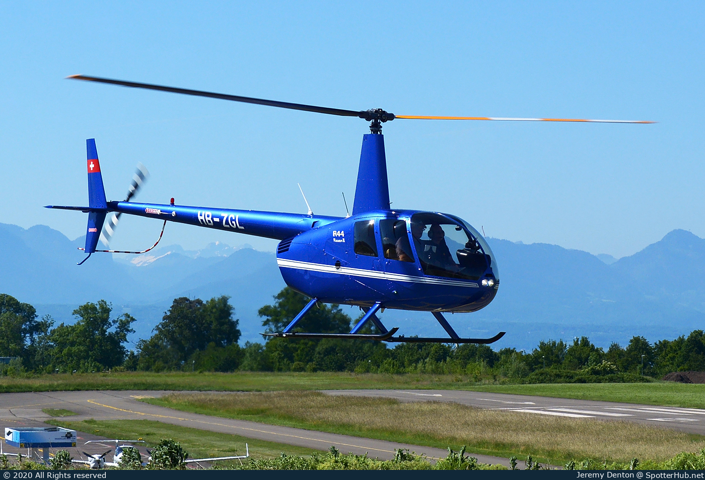 Photo of HB-ZGL - Robinson R44 Raven II operated by Private